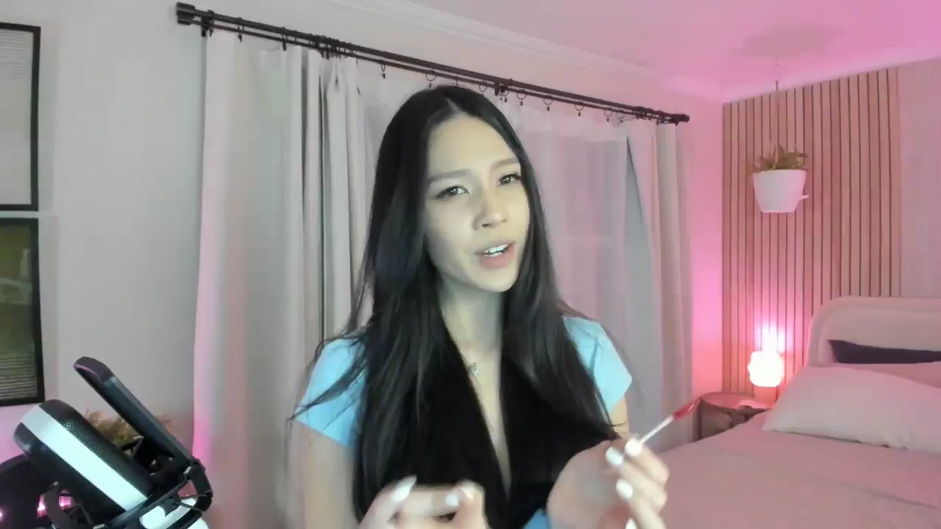 Gallery image thumbnail from eggytiff's myfreecams stream on, 01/22/2024, 06:12 image 3 of 20