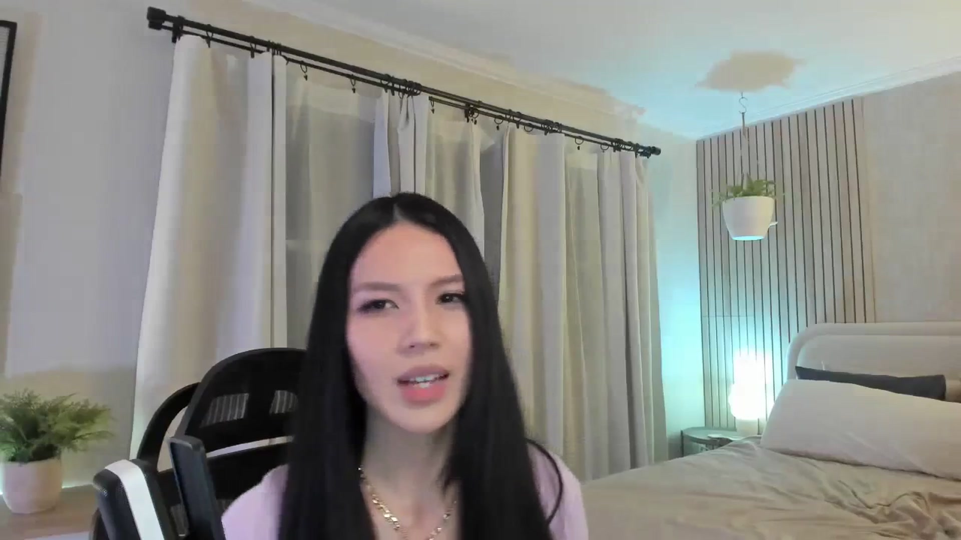 Gallery image thumbnail from eggytiff's myfreecams stream on, 01/25/2024, 07:13 image 15 of 20