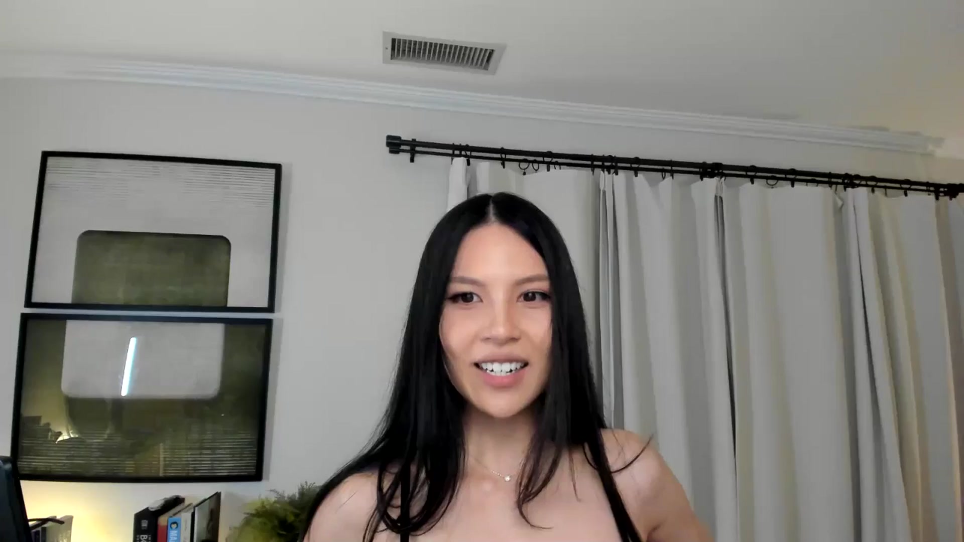 Gallery image thumbnail from eggytiff's myfreecams stream on, 05/30/2024, 05:42 image 16 of 20