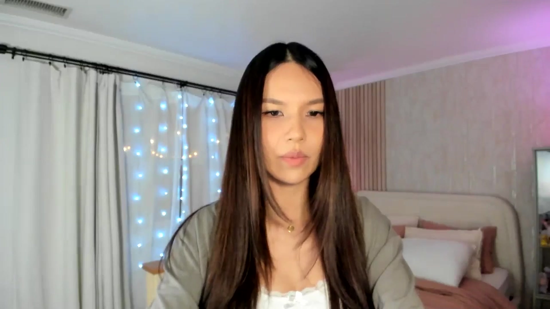 Gallery image thumbnail from eggytiff's myfreecams stream on, 01/05/2025, 07:41 image 2 of 20