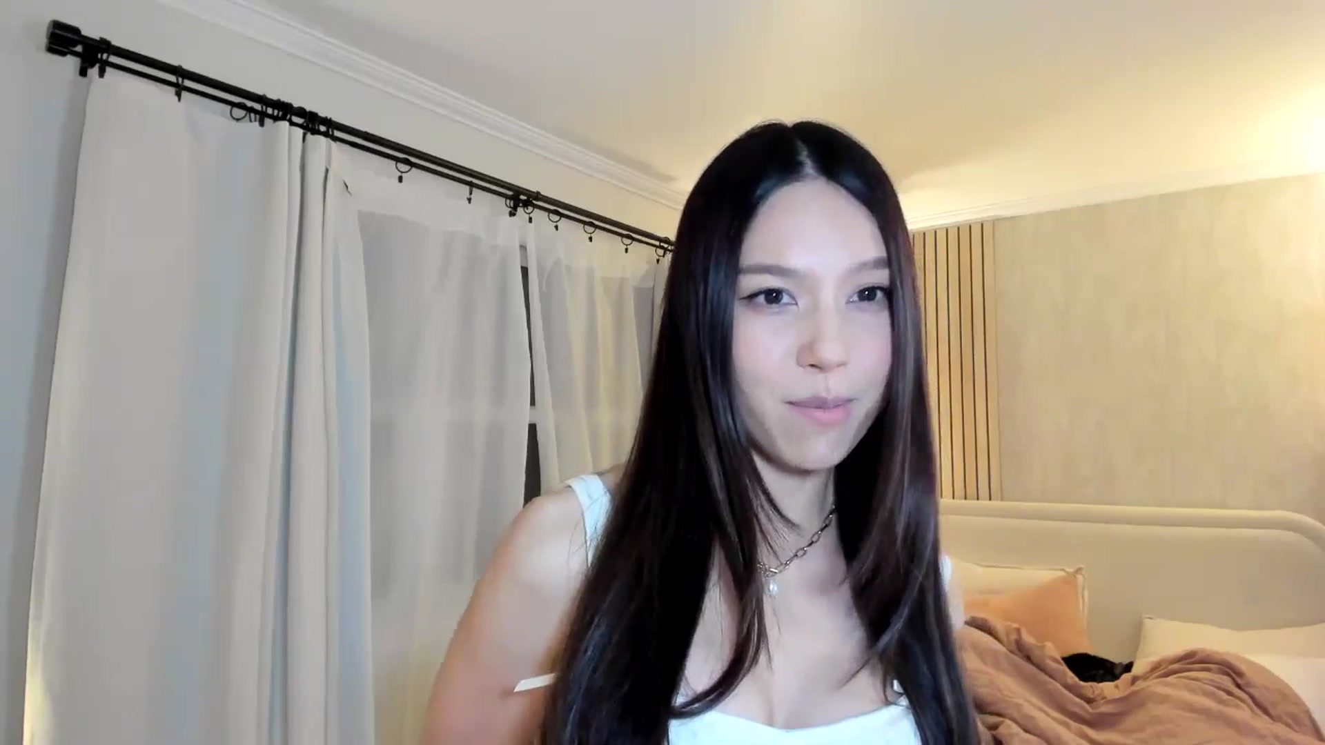 Gallery image thumbnail from eggytiff's myfreecams stream on, 01/13/2025, 03:05 image 10 of 20