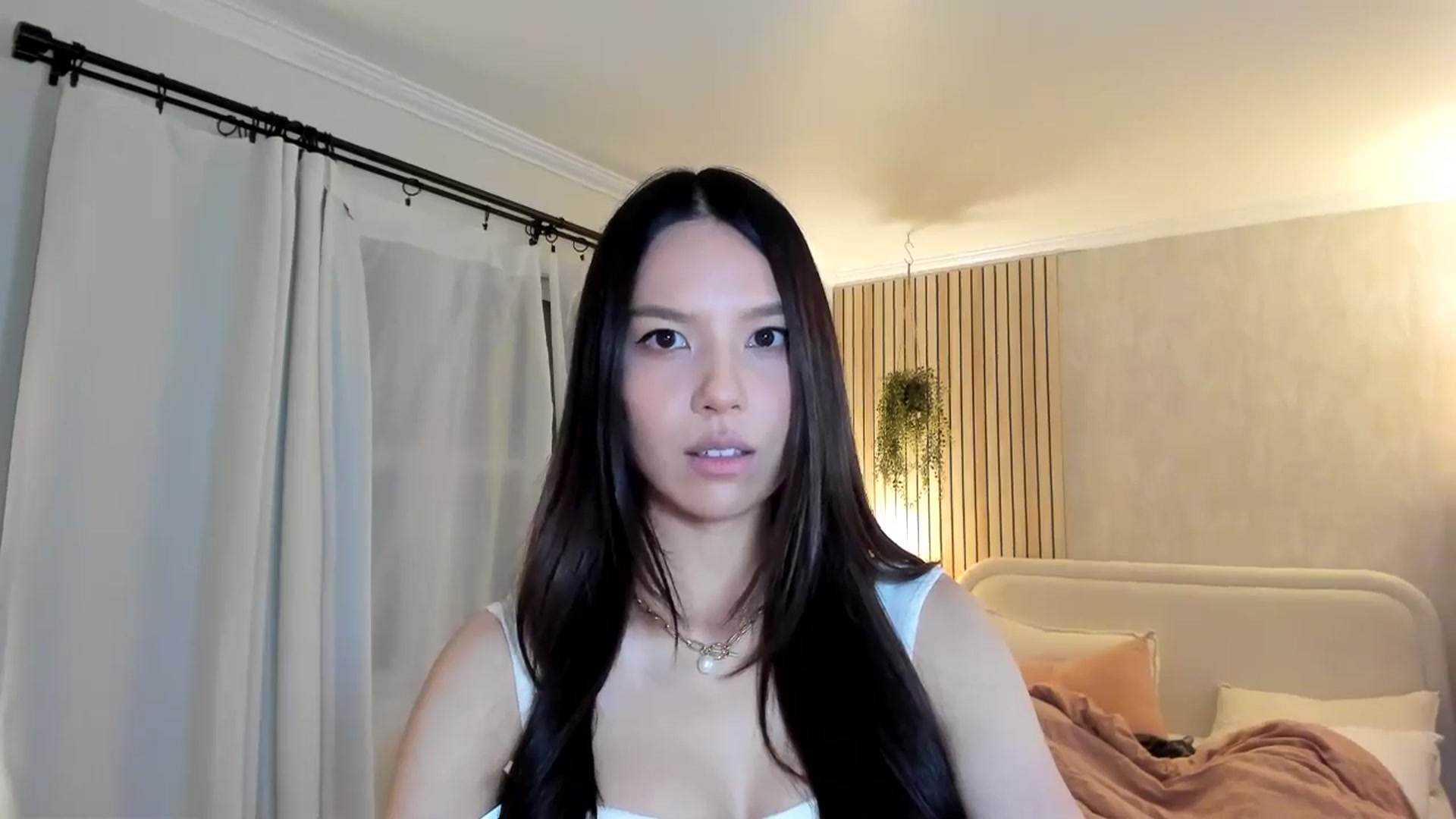Gallery image thumbnail from eggytiff's myfreecams stream on, 01/13/2025, 03:05 image 18 of 20