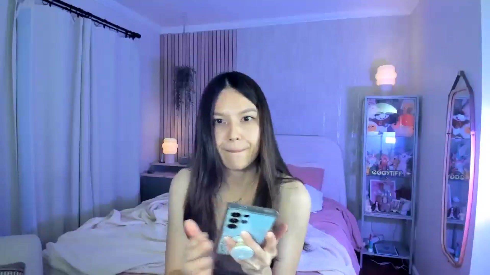 Gallery image thumbnail from eggytiff's myfreecams stream on, 10/12/2025, 04:38 image 13 of 20