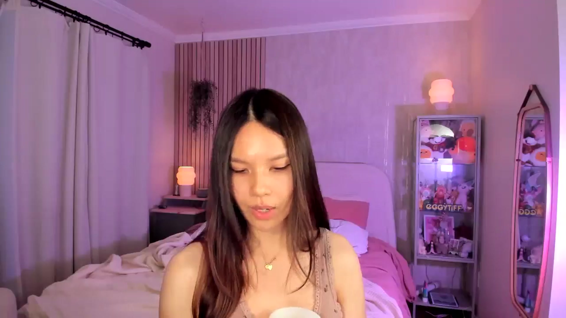 Gallery image thumbnail from eggytiff's myfreecams stream on, 10/12/2025, 04:38 image 9 of 20