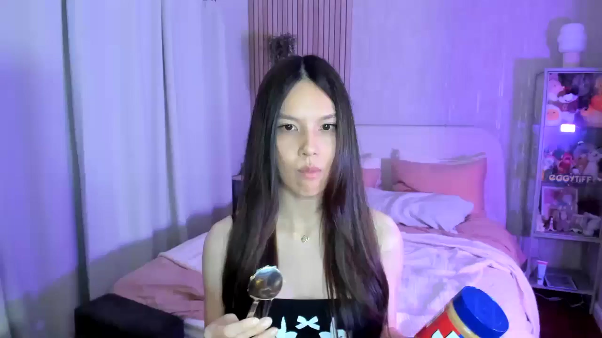 Gallery image thumbnail from eggytiff's myfreecams stream on, 10/26/2025, 05:58 image 16 of 20