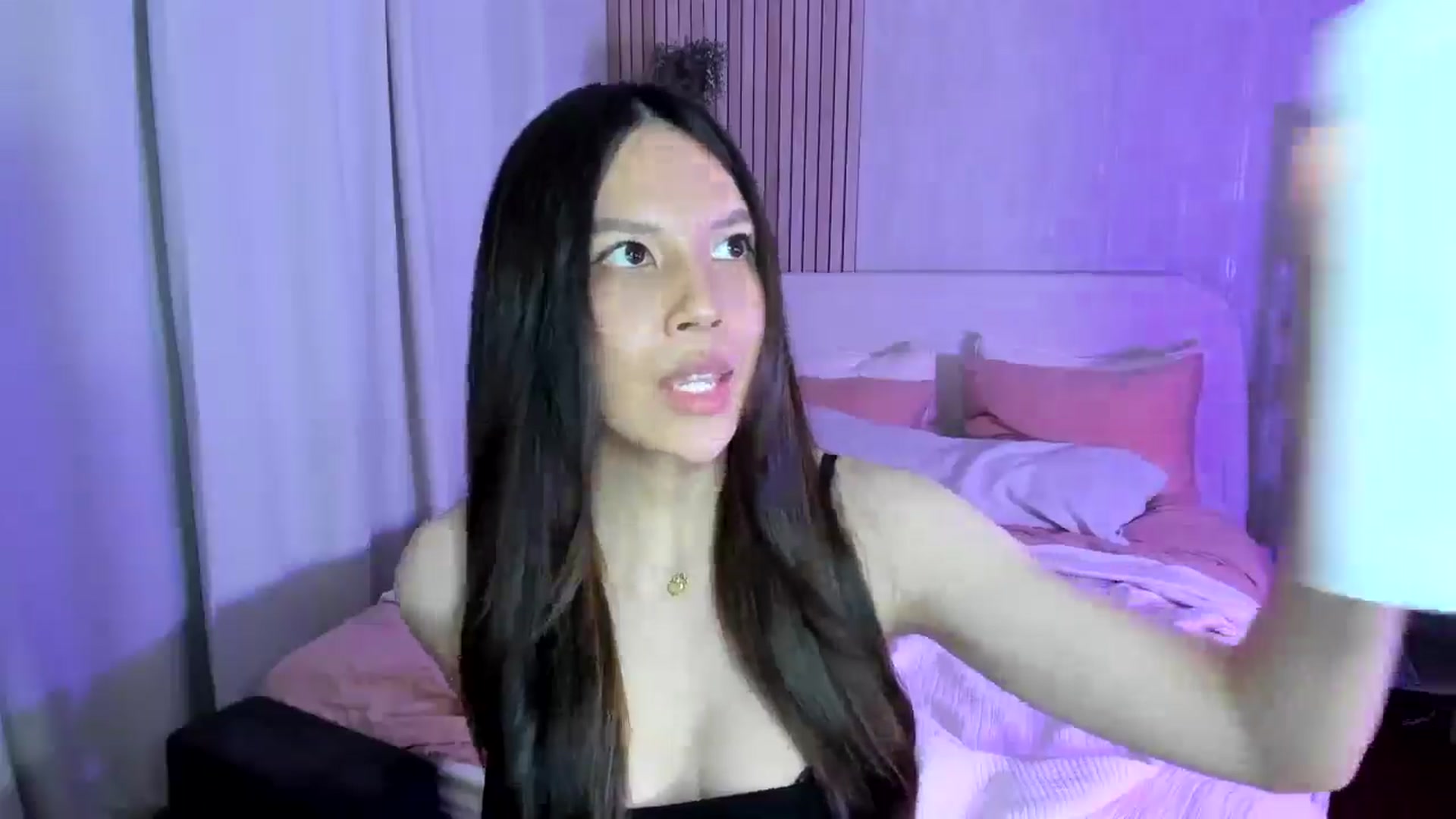 Gallery image thumbnail from eggytiff's myfreecams stream on, 10/26/2025, 05:58 image 15 of 20