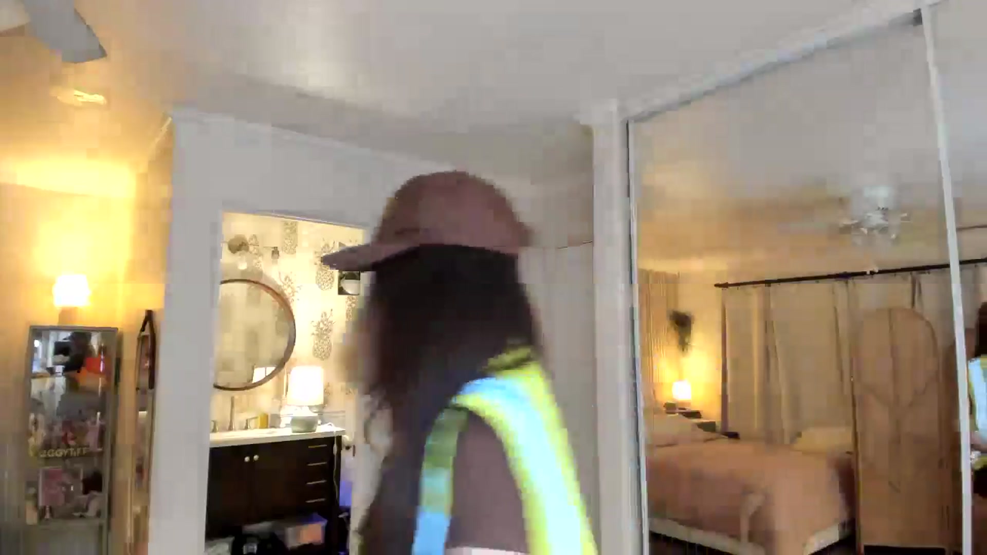 Gallery image thumbnail from eggytiff's myfreecams stream on, 10/31/2025, 03:46 image 11 of 20