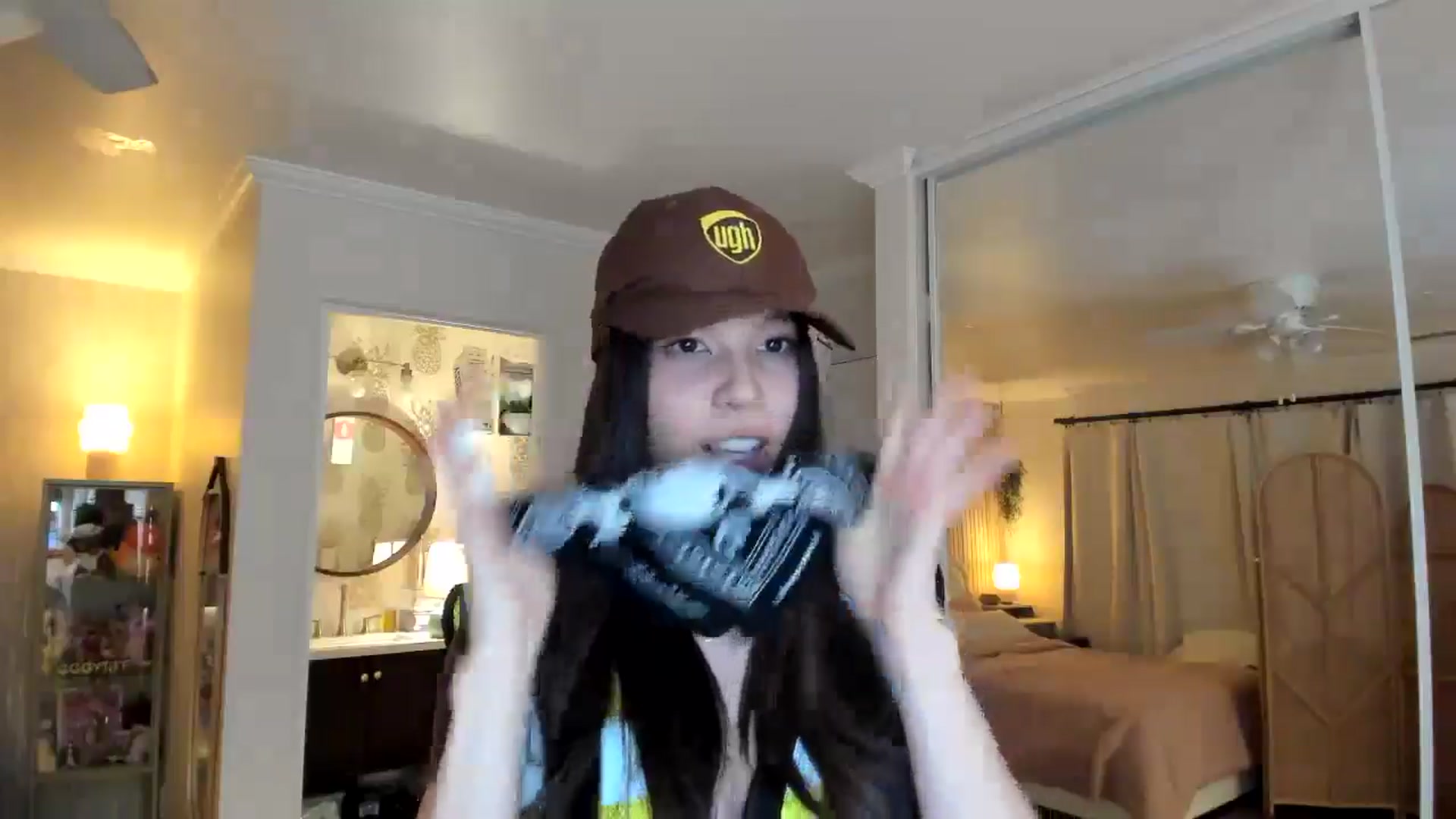 Gallery image thumbnail from eggytiff's myfreecams stream on, 10/31/2025, 03:46 image 10 of 20