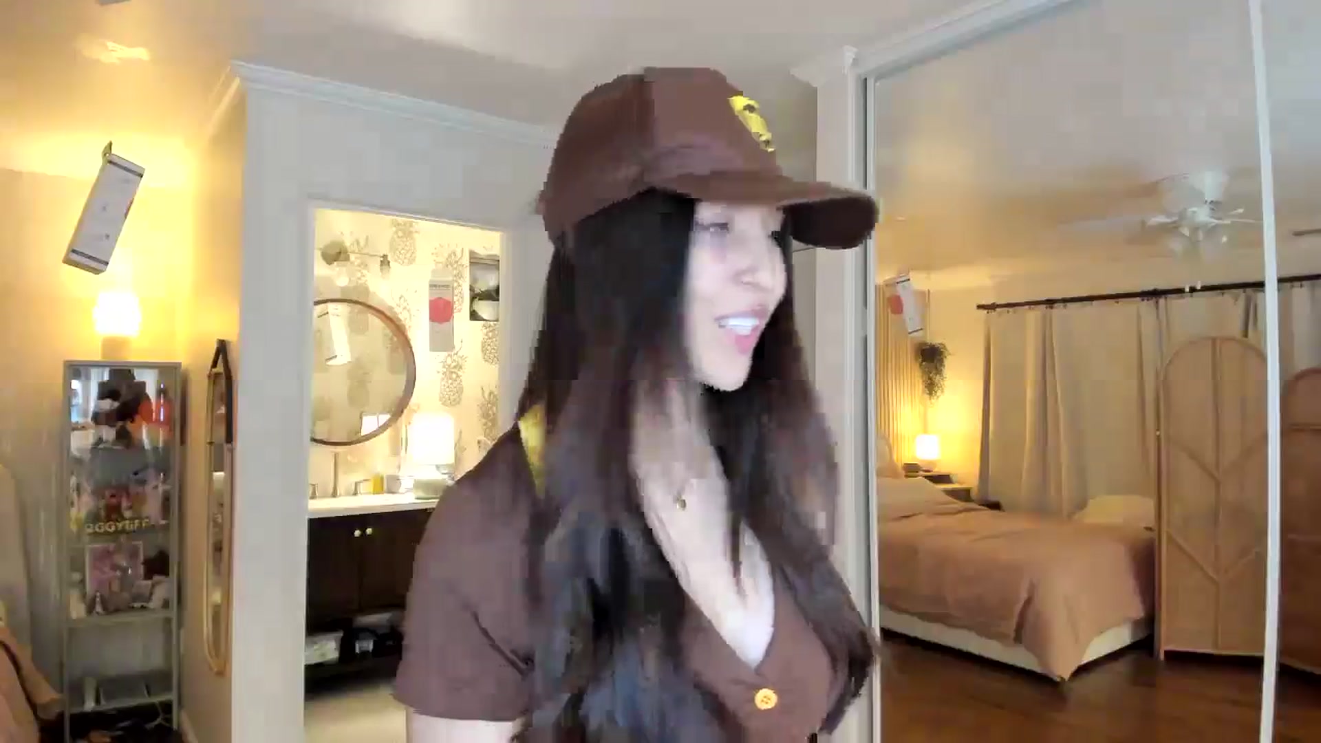 Gallery image thumbnail from eggytiff's myfreecams stream on, 10/31/2025, 03:46 image 2 of 20