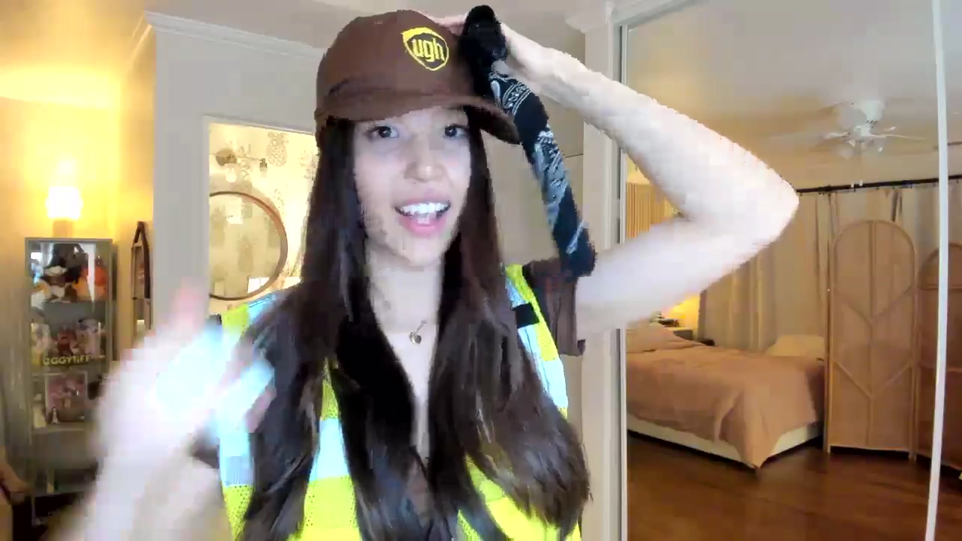 Gallery image thumbnail from eggytiff's myfreecams stream on, 10/31/2025, 03:46 image 13 of 20