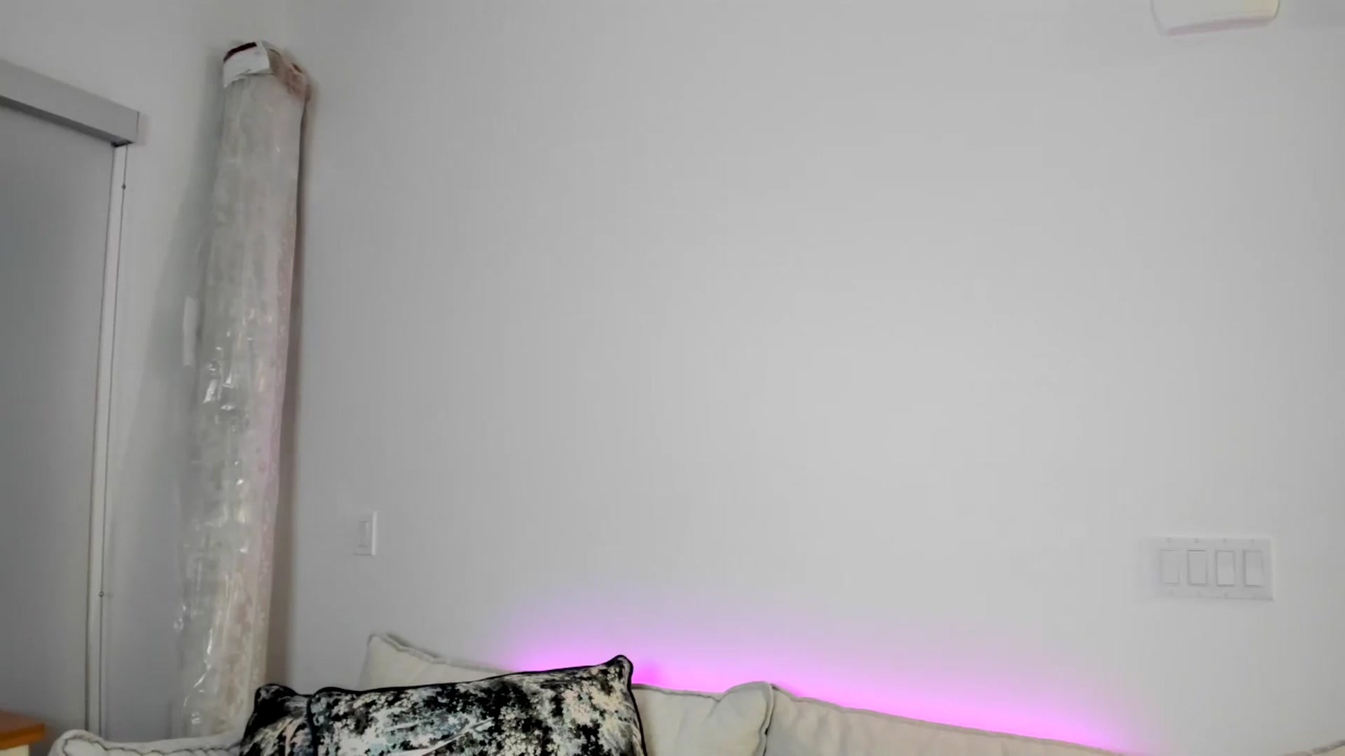 Gallery image thumbnail from eggytiff's myfreecams stream on, 01/18/2026, 05:21 image 18 of 20