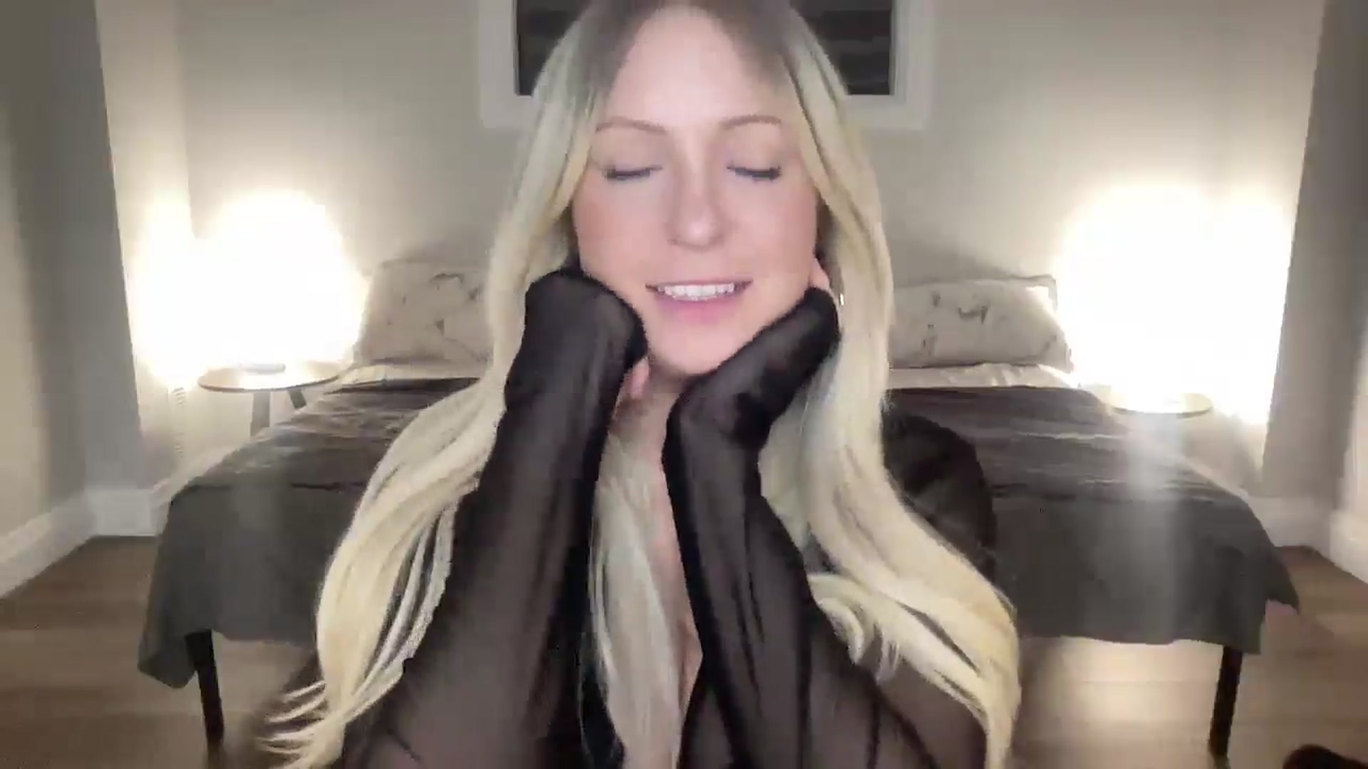 Gallery image thumbnail from eh1_Scarlett's myfreecams stream on, 03/21/2026, 07:39 image 4 of 20