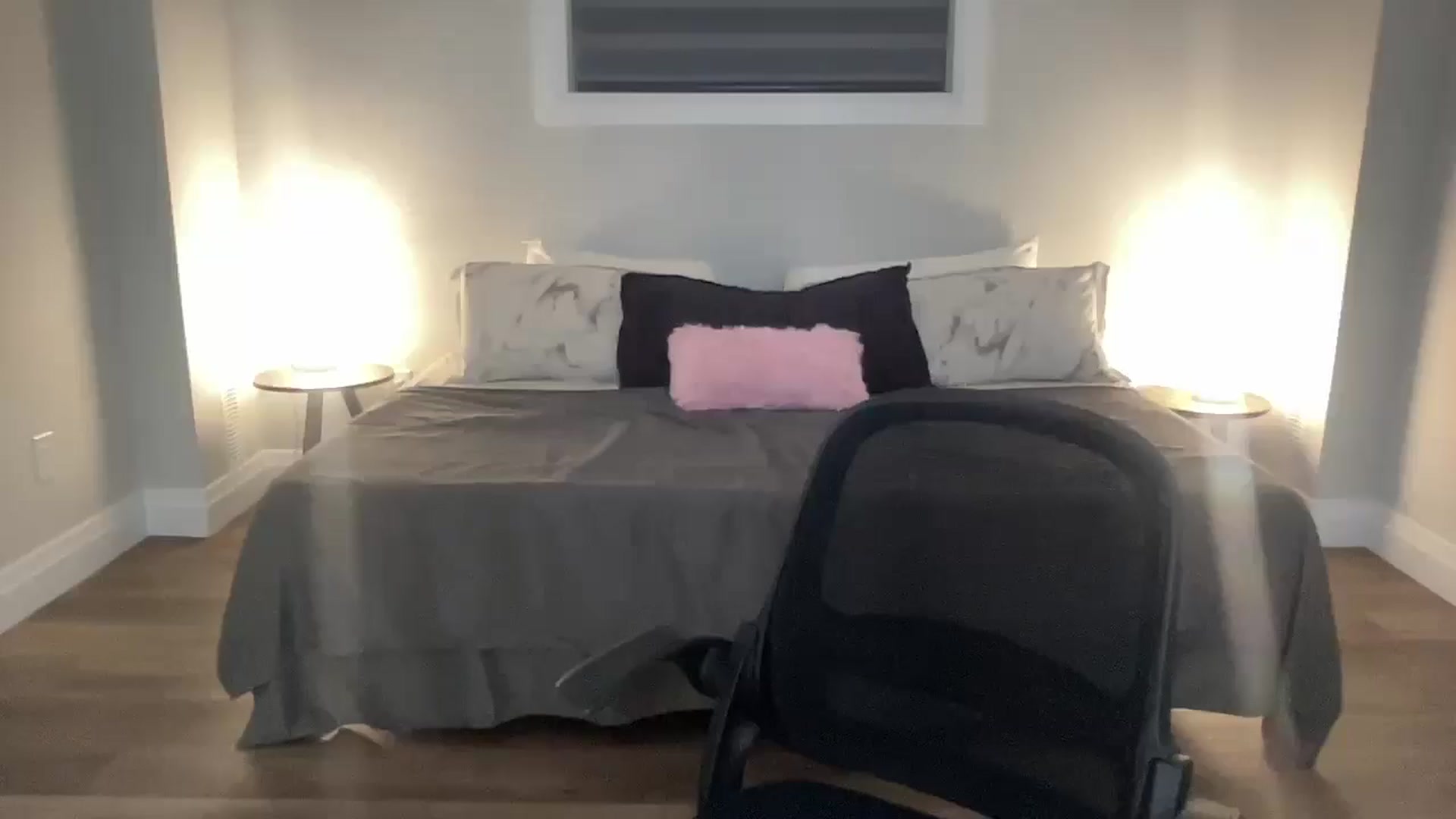 Gallery image thumbnail from eh1_Scarlett's myfreecams stream on, 04/03/2026, 05:17 image 14 of 20