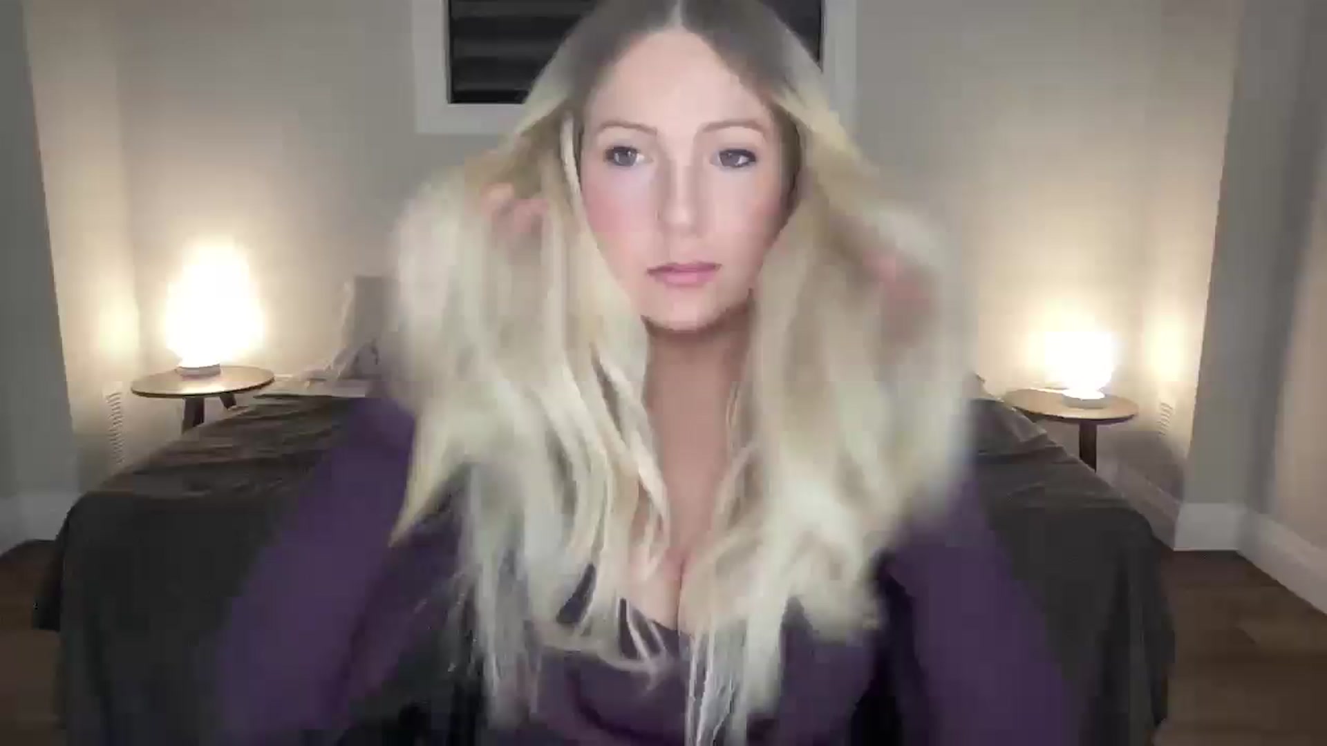 Gallery image thumbnail from eh1_Scarlett's myfreecams stream on, 04/21/2026, 03:35 image 7 of 20