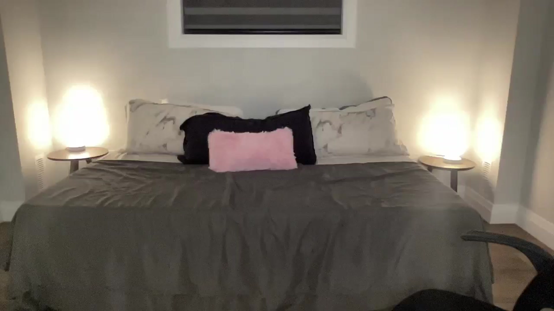 Gallery image thumbnail from eh1_Scarlett's myfreecams stream on, 05/04/2026, 03:42 image 1 of 20