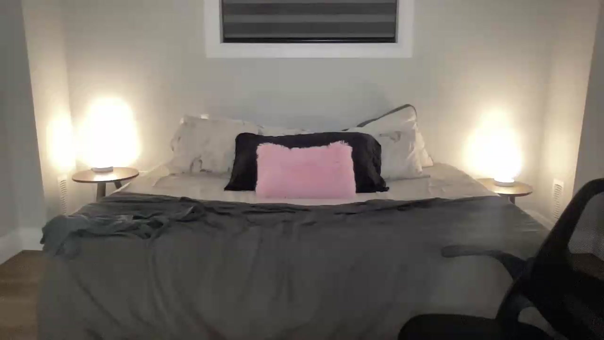 Gallery image thumbnail from eh1_Scarlett's myfreecams stream on, 05/21/2026, 08:50 image 10 of 20