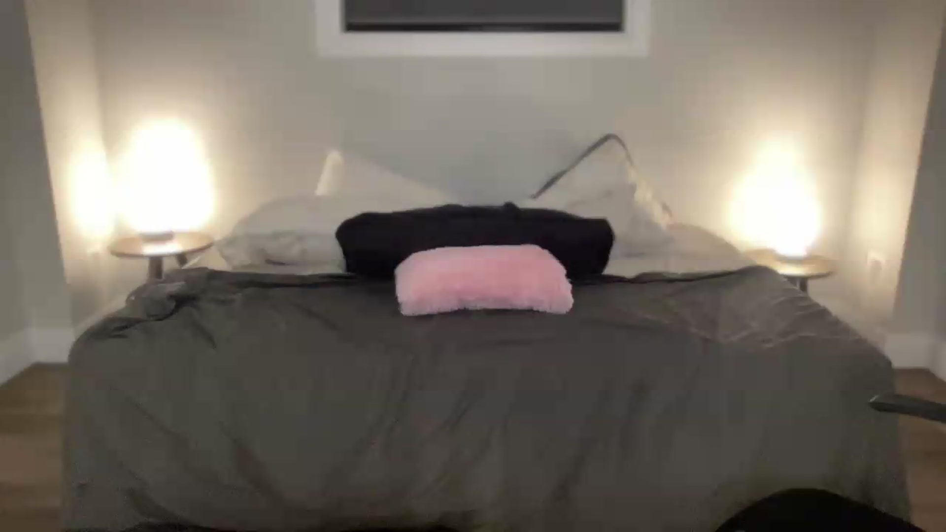 Gallery image thumbnail from eh1_Scarlett's myfreecams stream on, 06/01/2026, 07:04 image 9 of 20