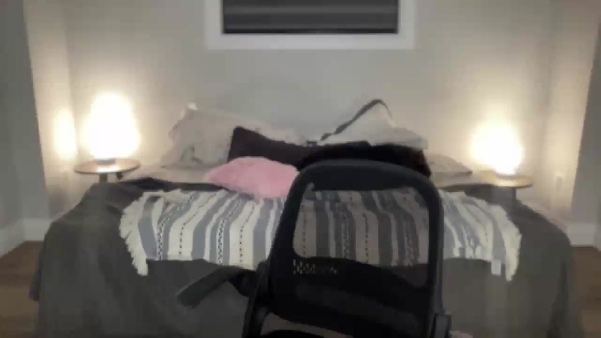 Gallery image thumbnail from eh1_Scarlett's myfreecams stream on, 06/07/2026, 07:49 image 13 of 20