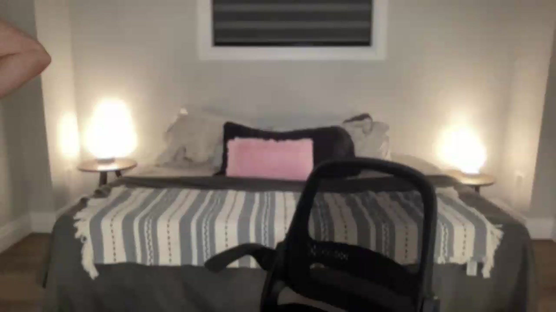 Gallery image thumbnail from eh1_Scarlett's myfreecams stream on, 06/12/2026, 05:21 image 11 of 20