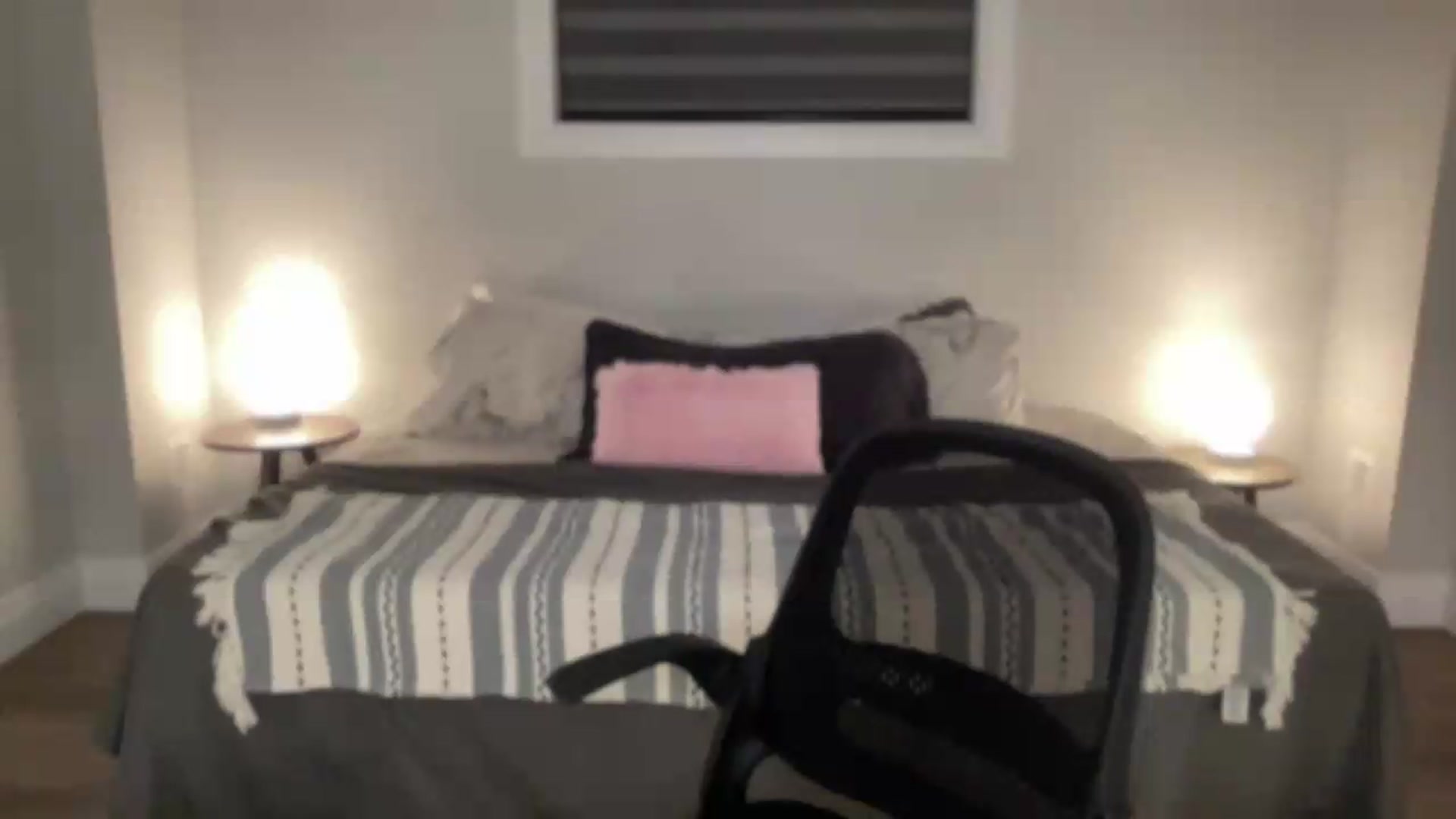 Gallery image thumbnail from eh1_Scarlett's myfreecams stream on, 06/12/2026, 05:21 image 10 of 20