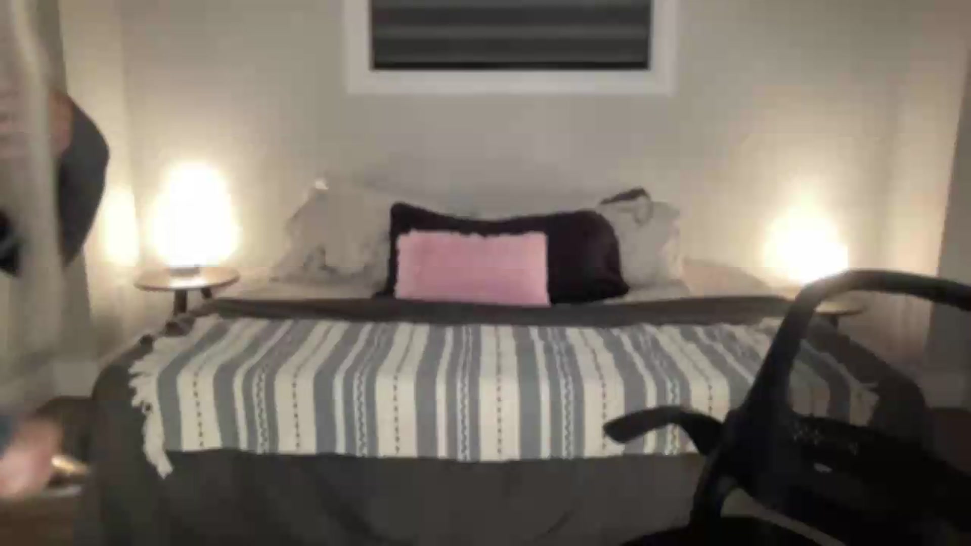 Gallery image thumbnail from eh1_Scarlett's myfreecams stream on, 06/12/2026, 05:21 image 18 of 20