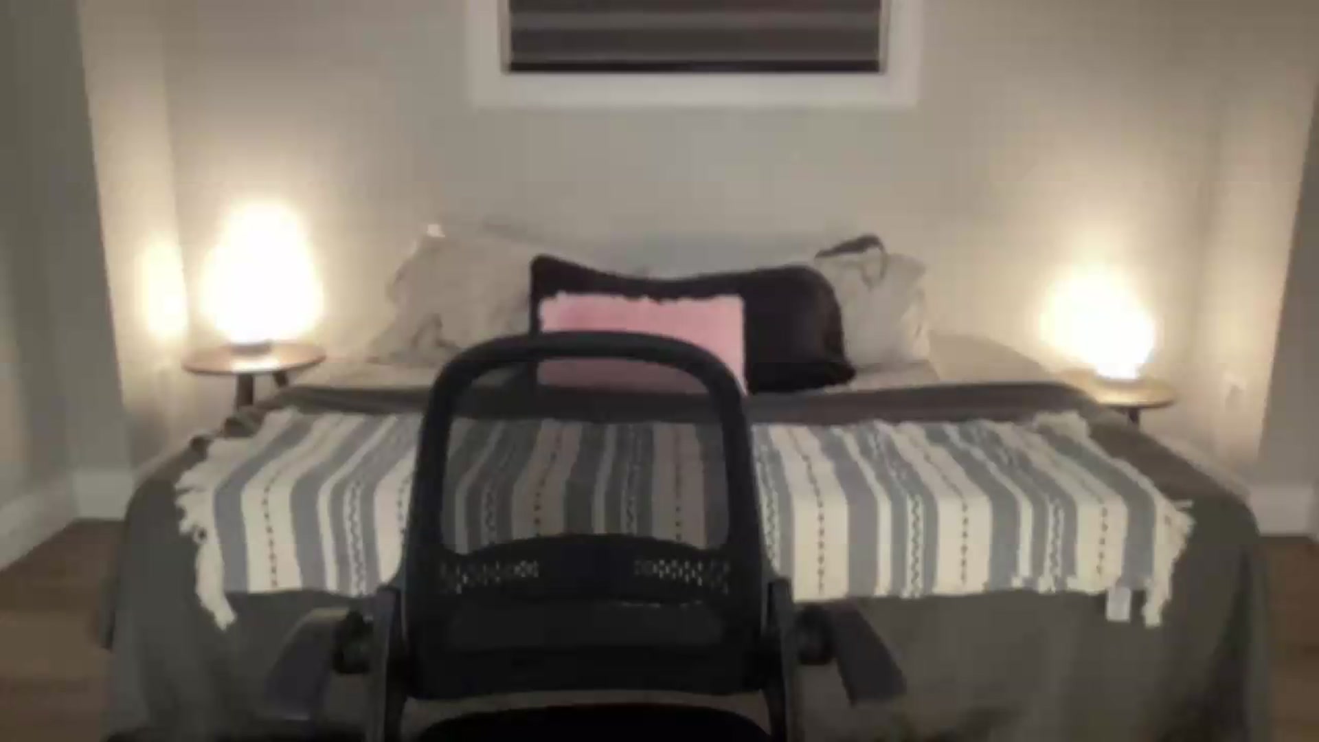 Gallery image thumbnail from eh1_Scarlett's myfreecams stream on, 06/12/2026, 10:09 image 10 of 20
