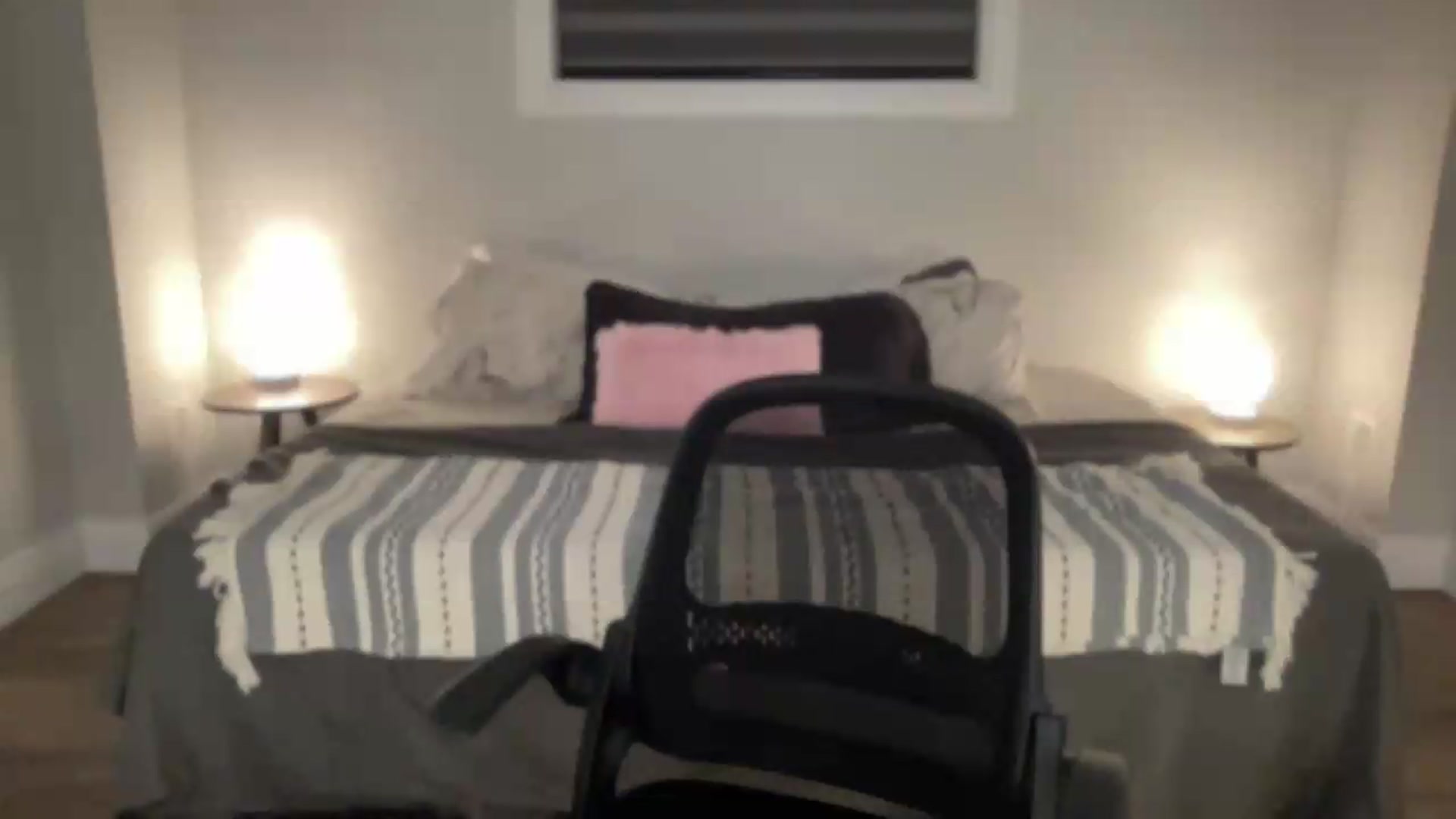 Gallery image thumbnail from eh1_Scarlett's myfreecams stream on, 06/12/2026, 10:09 image 5 of 20