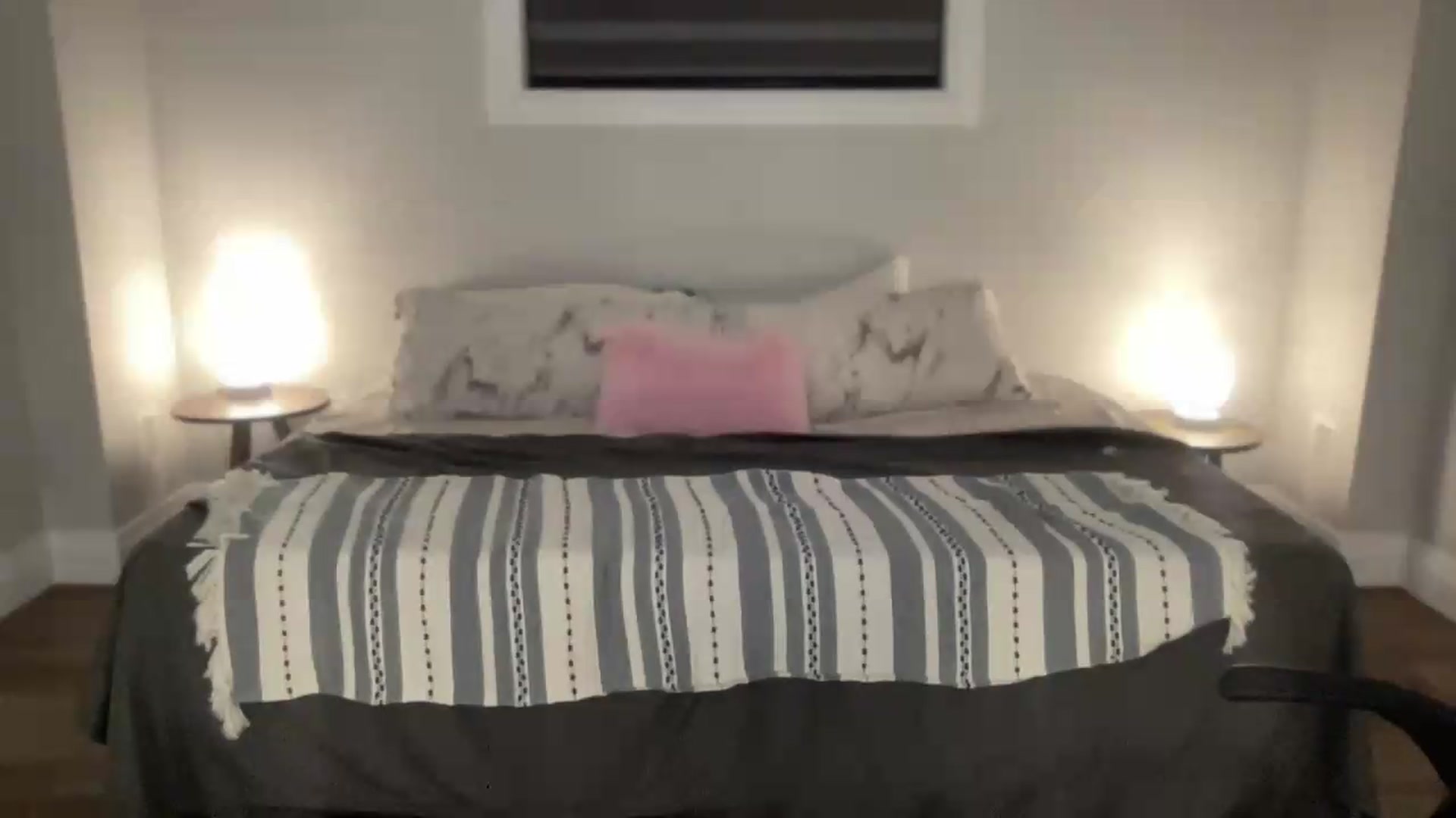 Gallery image thumbnail from eh1_Scarlett's myfreecams stream on, 07/03/2026, 07:00 image 14 of 20