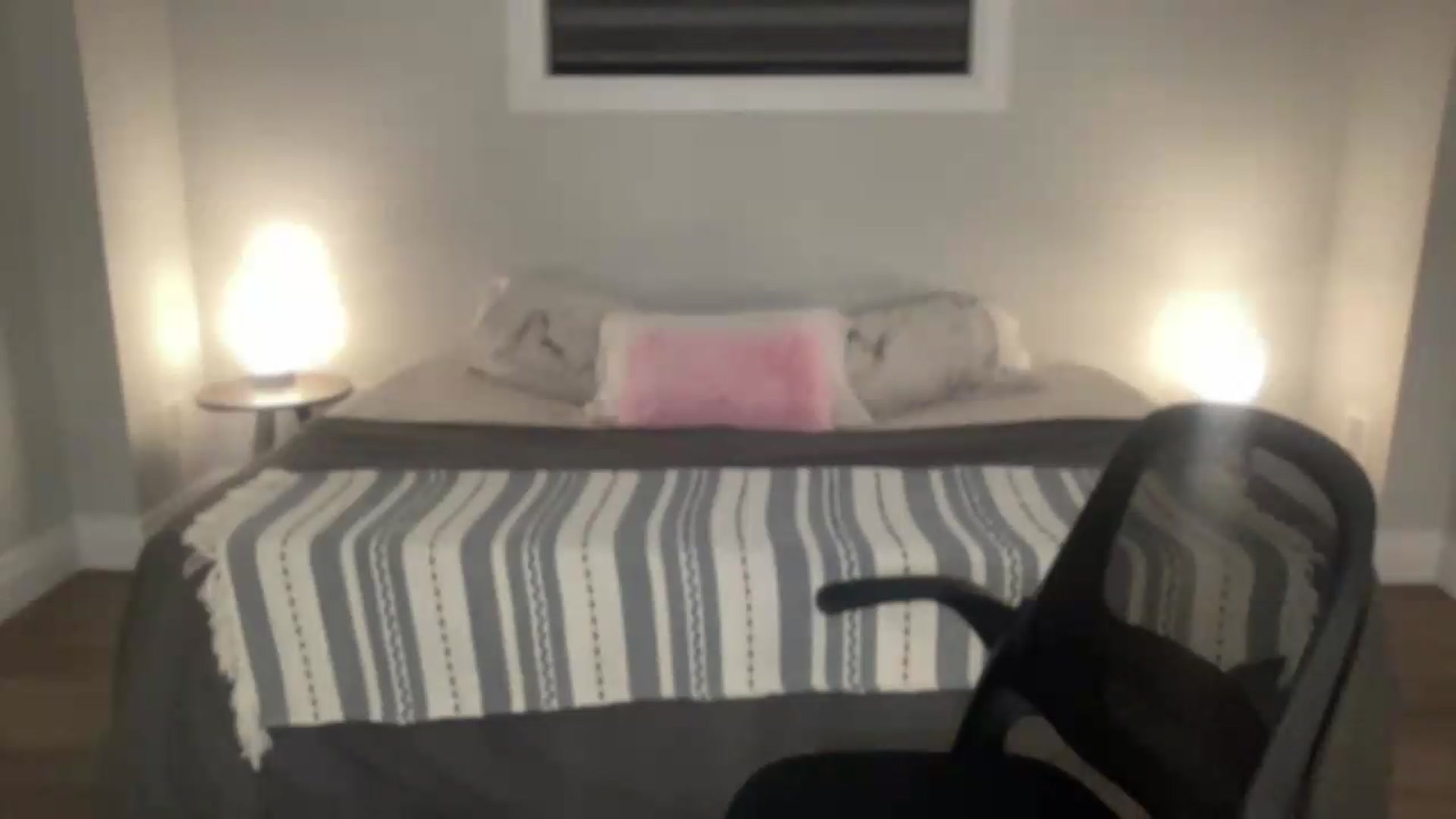 Gallery image thumbnail from eh1_Scarlett's myfreecams stream on, 07/10/2026, 05:45 image 3 of 20
