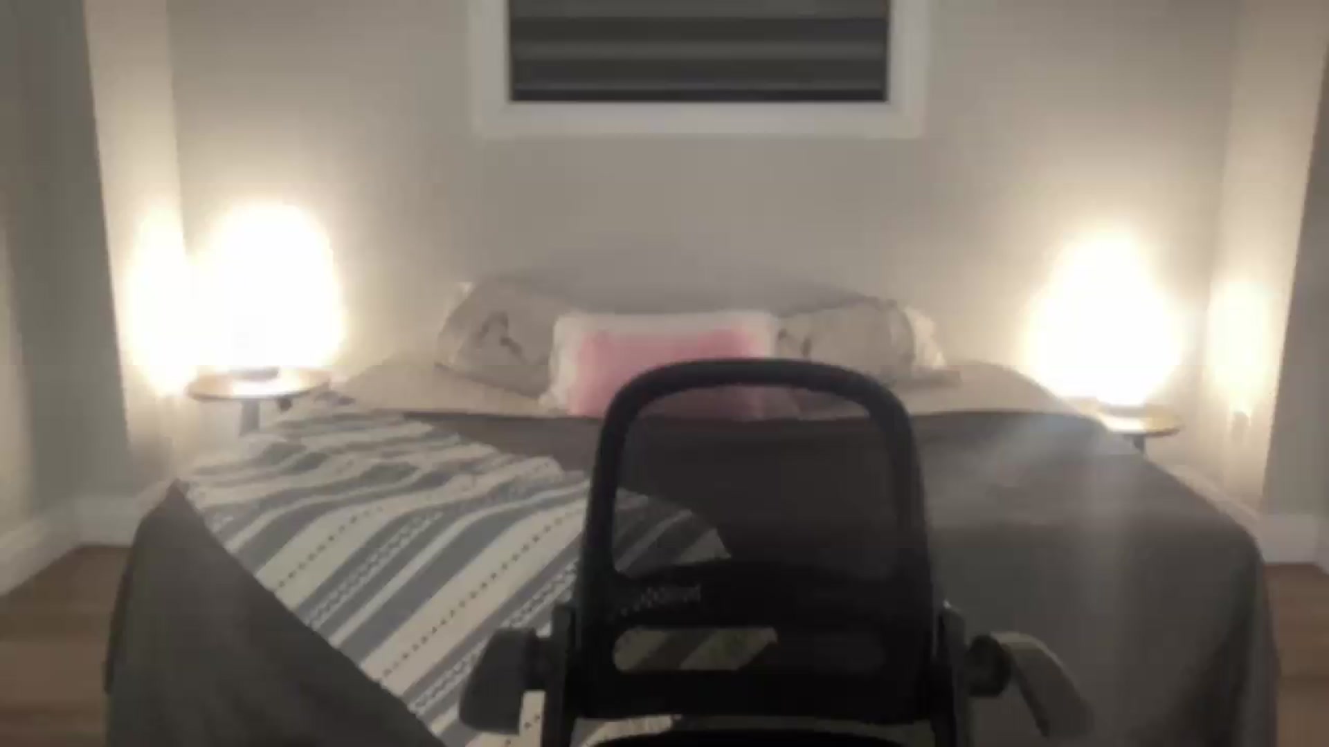 Gallery image thumbnail from eh1_Scarlett's myfreecams stream on, 07/12/2026, 04:43 image 5 of 20