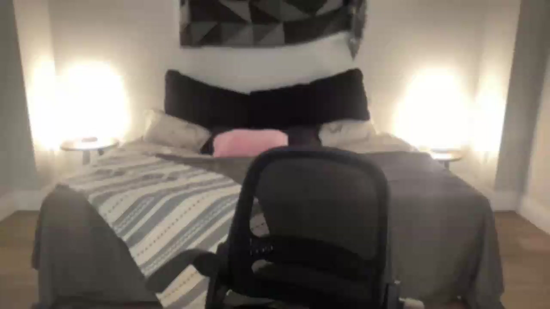 Gallery image thumbnail from eh1_Scarlett's myfreecams stream on, 07/20/2026, 04:09 image 8 of 20