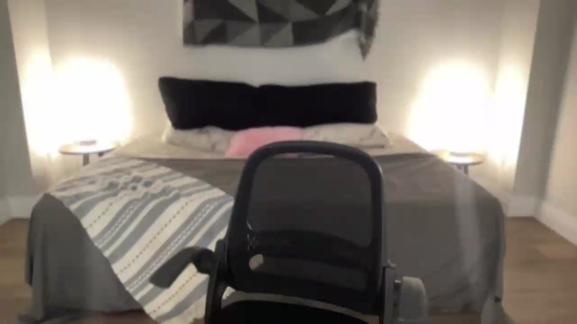 Gallery image thumbnail from eh1_Scarlett's myfreecams stream on, 07/30/2026, 06:14 image 20 of 20