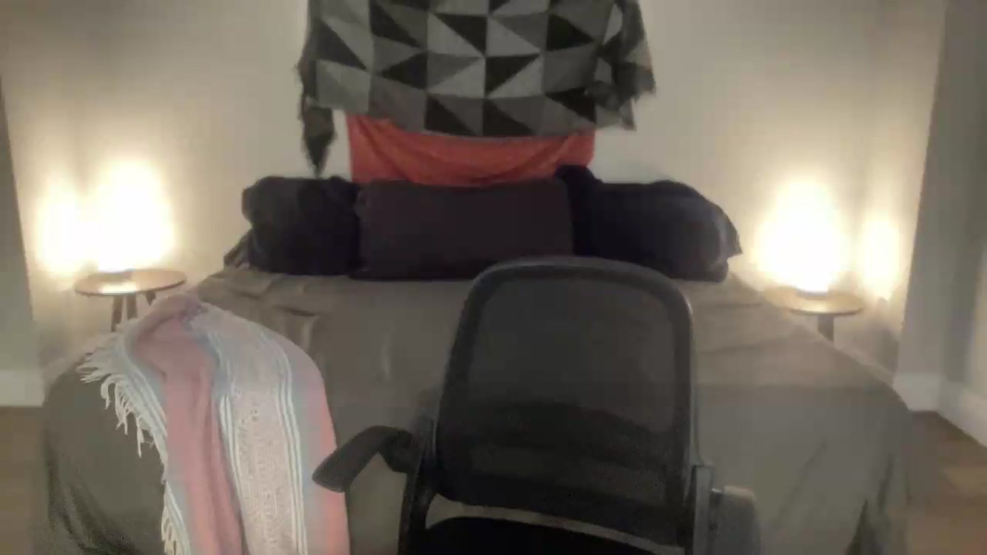 Gallery image thumbnail from eh1_Scarlett's myfreecams stream on, 08/23/2026, 04:23 image 17 of 20