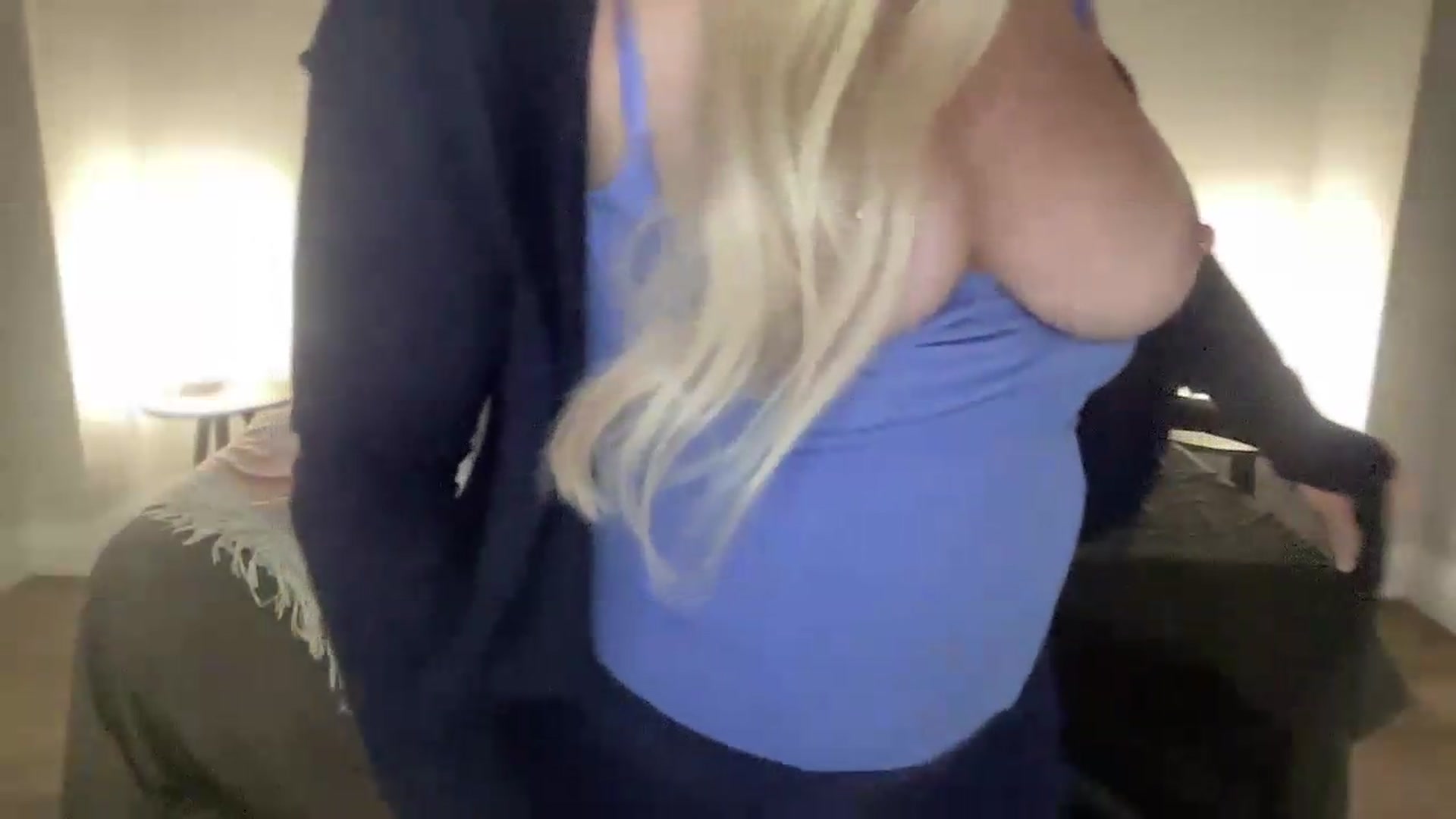 Gallery image thumbnail from eh1_Scarlett's myfreecams stream on, 08/25/2026, 07:20 image 9 of 20