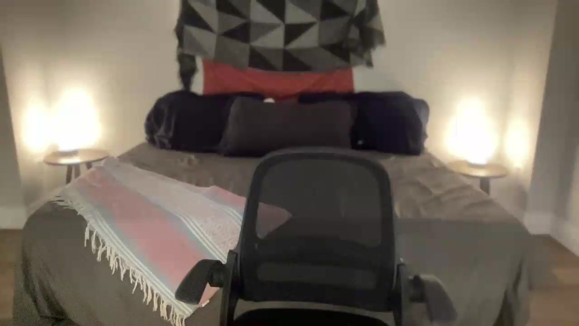 Gallery image thumbnail from eh1_Scarlett's myfreecams stream on, 08/28/2026, 05:03 image 2 of 20