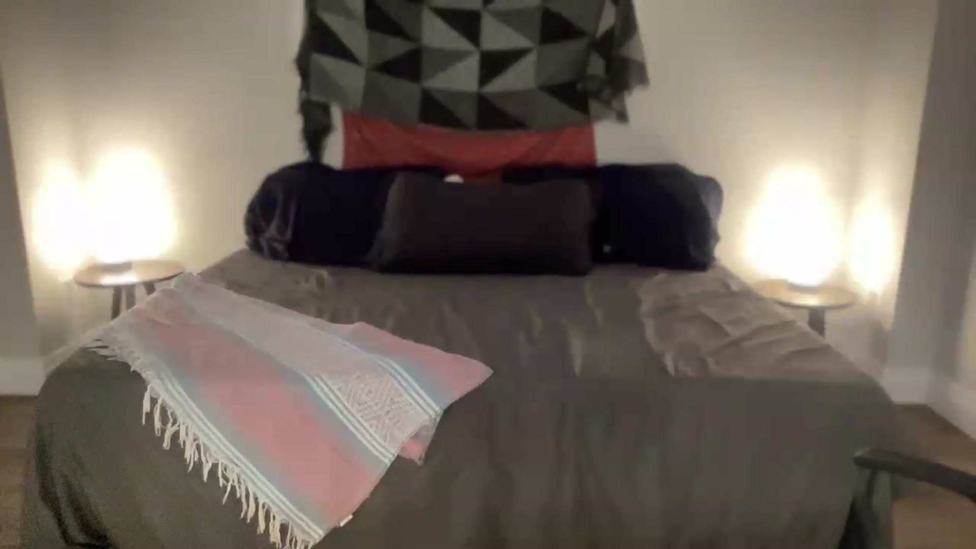 Gallery image thumbnail from eh1_Scarlett's myfreecams stream on, 08/28/2026, 05:03 image 15 of 20