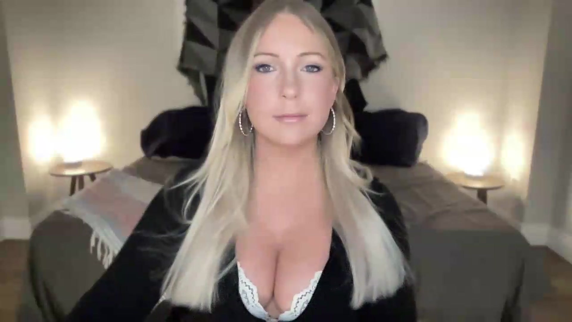 Gallery image thumbnail from eh1_Scarlett's myfreecams stream on, 09/02/2026, 02:08 image 6 of 20