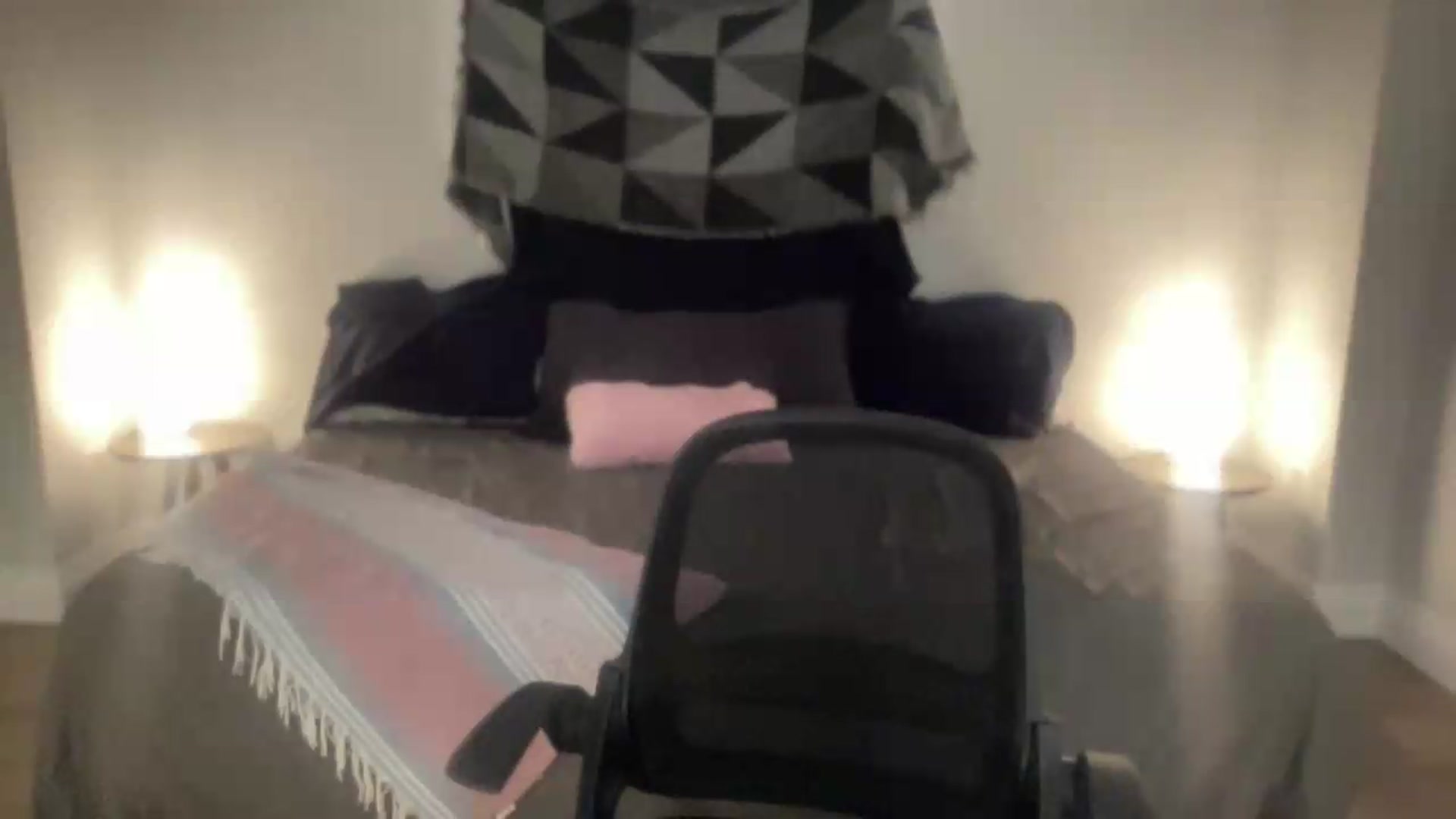 Gallery image thumbnail from eh1_Scarlett's myfreecams stream on, 09/14/2026, 07:44 image 12 of 20