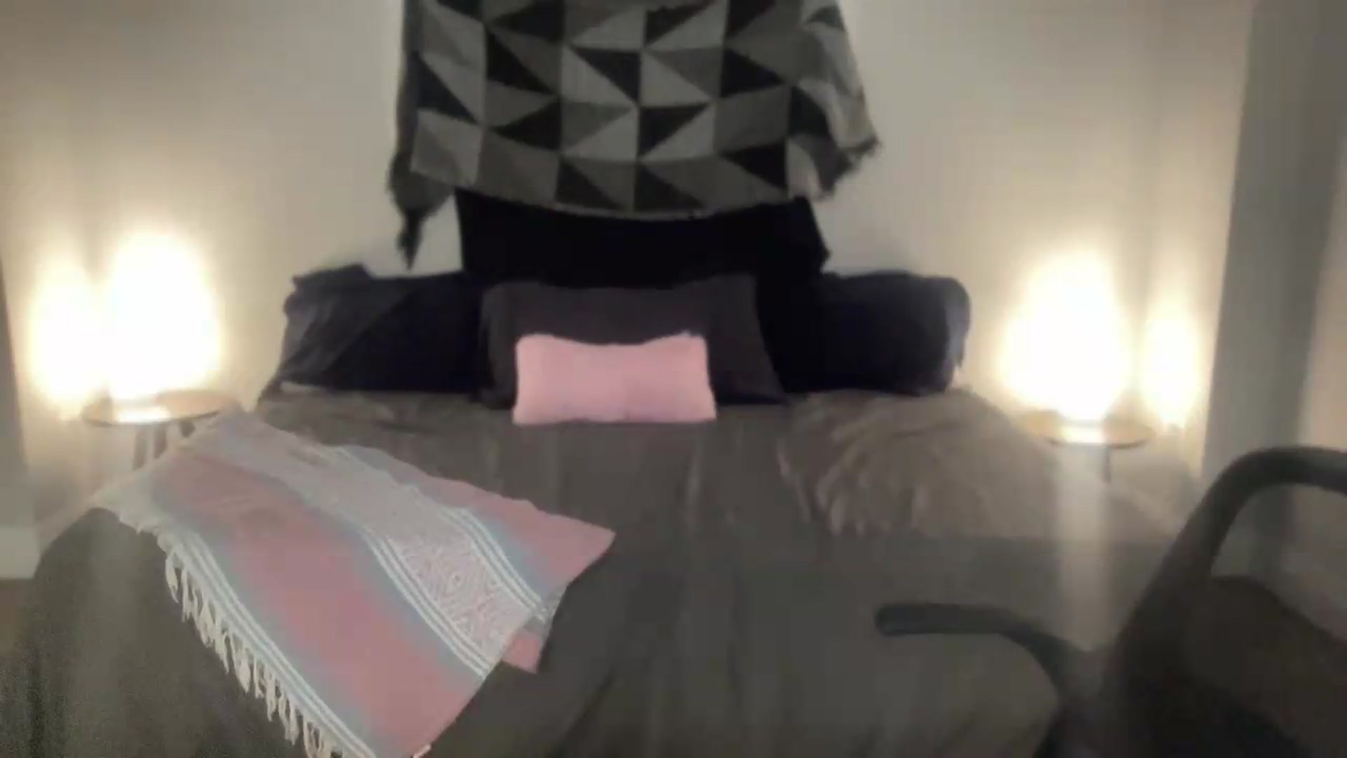 Gallery image thumbnail from eh1_Scarlett's myfreecams stream on, 09/21/2026, 07:40 image 20 of 20