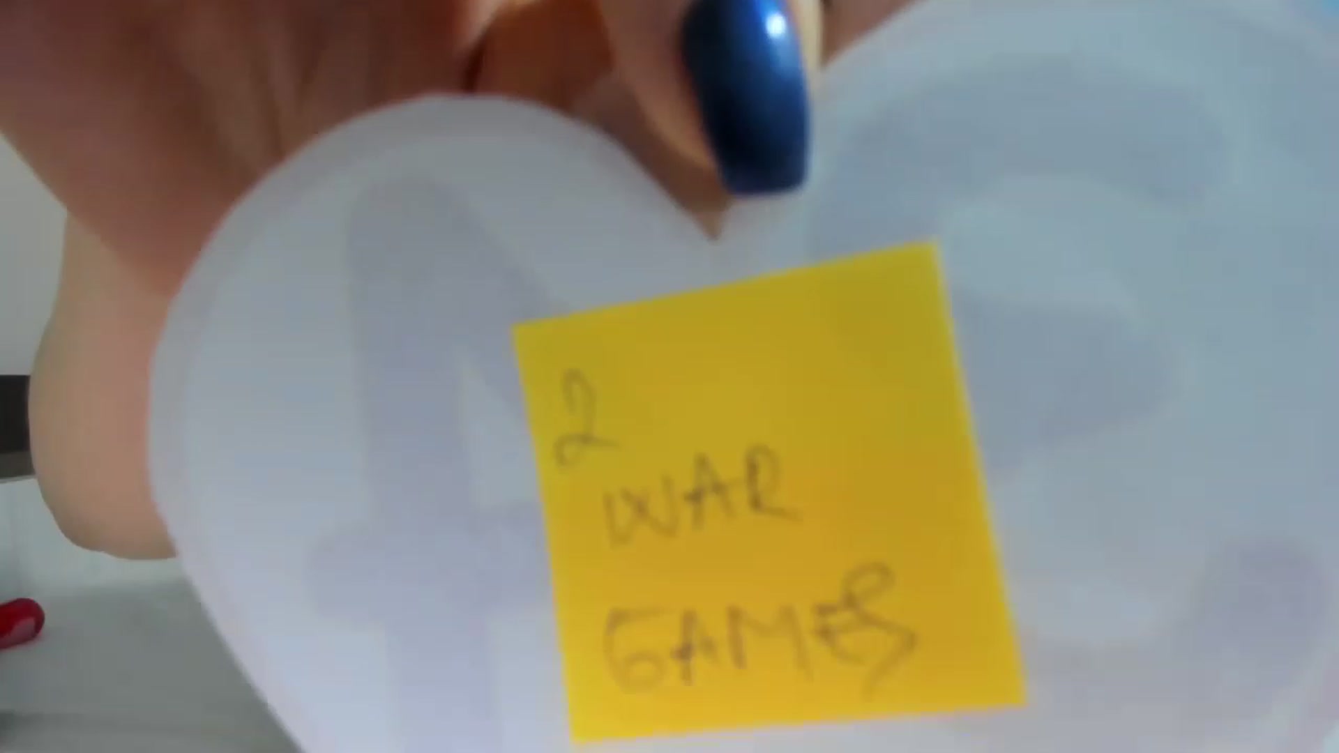 Gallery image thumbnail from elisha4ubbb's myfreecams stream on, 11/20/2022, 05:16 image 10 of 20