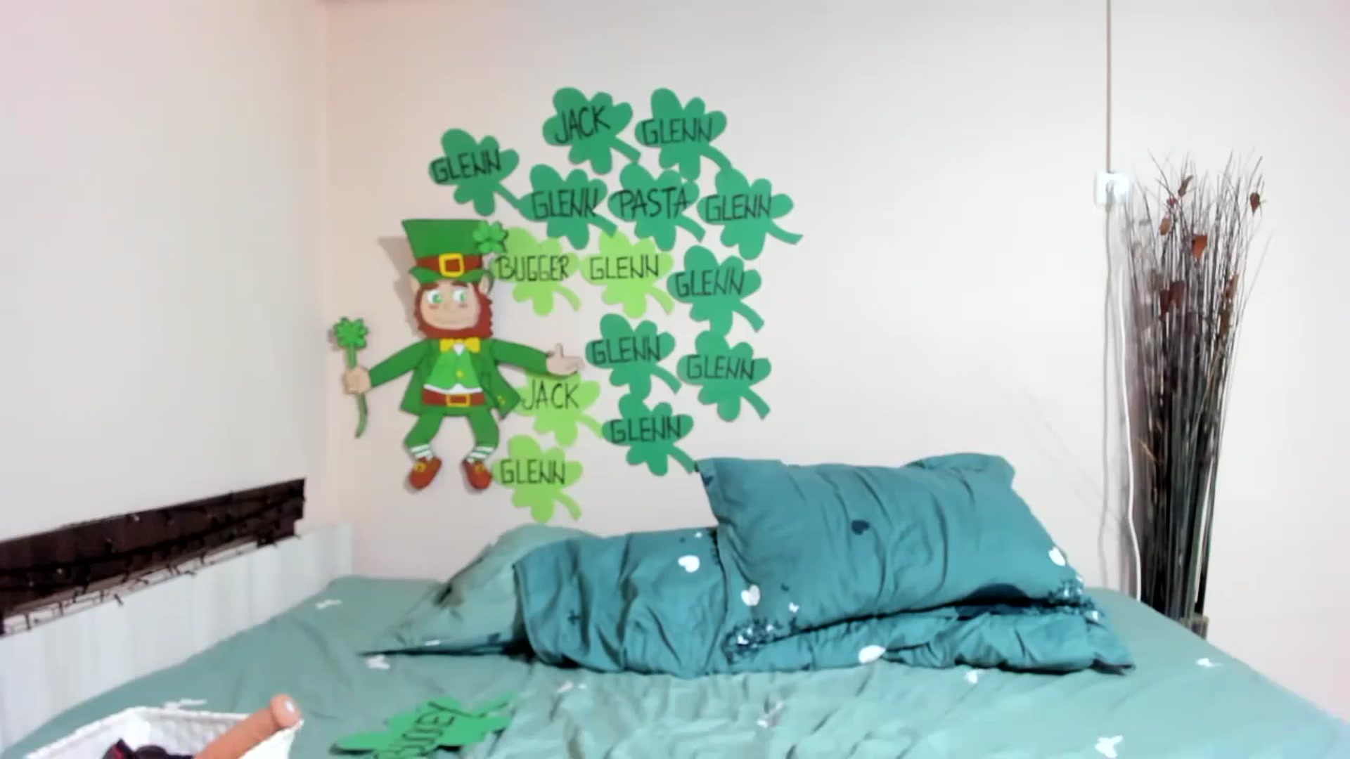 Gallery image thumbnail from elisha4ubbb's myfreecams stream on, 03/22/2024, 05:04 image 17 of 20