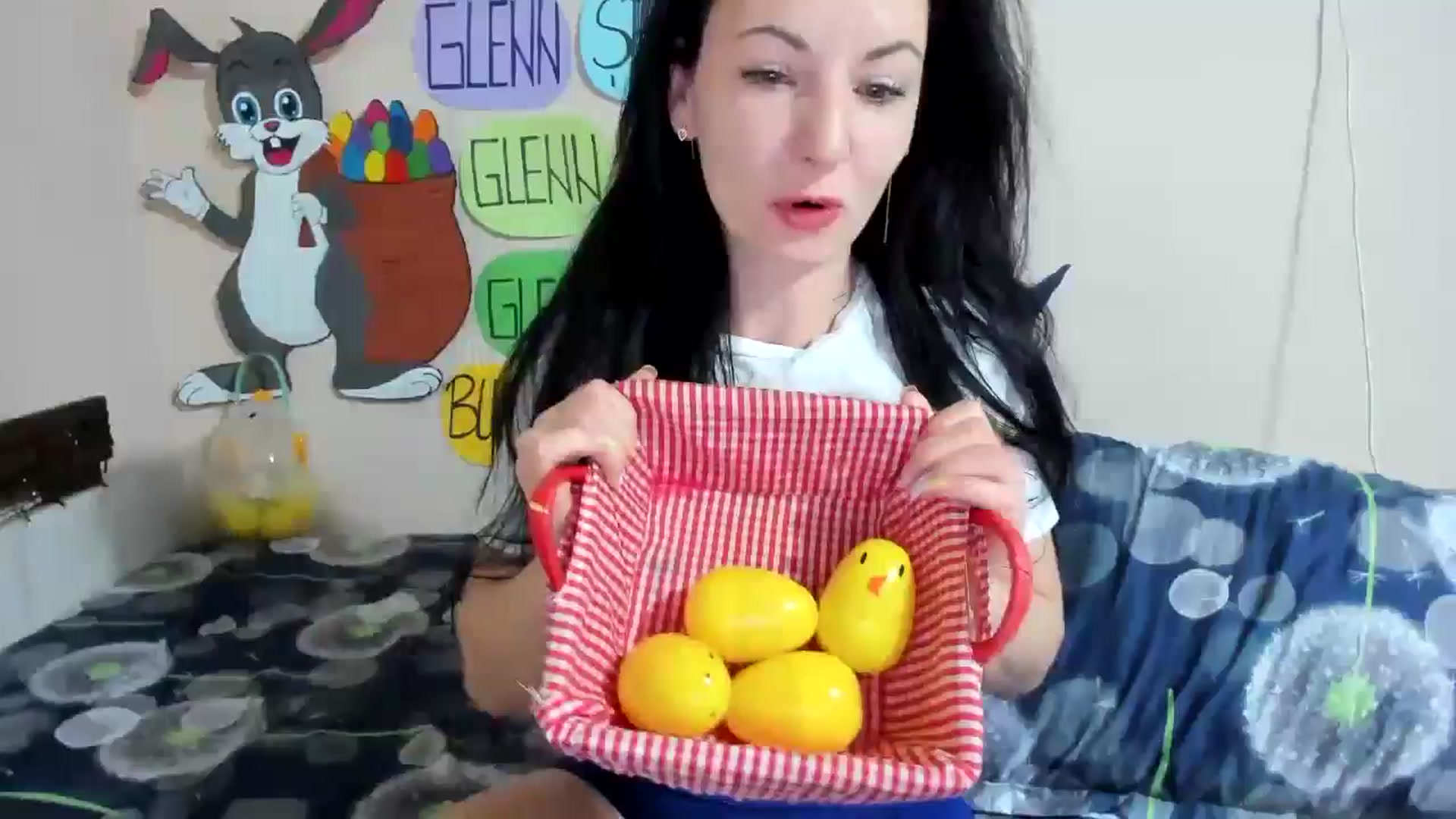 Gallery image thumbnail from elisha4ubbb's myfreecams stream on, 05/03/2024, 03:57 image 9 of 20