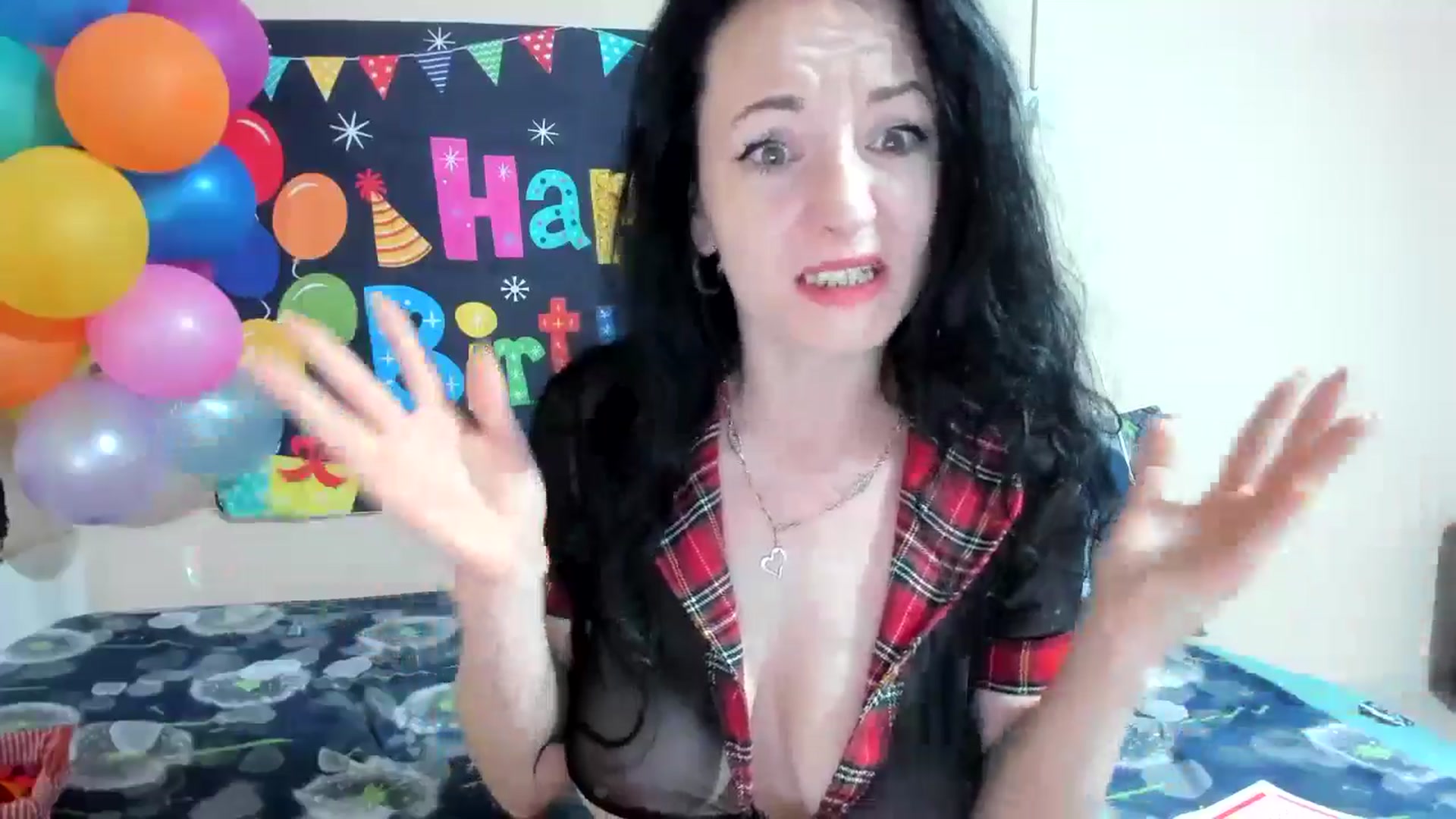 Gallery image thumbnail from elisha4ubbb's myfreecams stream on, 05/09/2024, 03:35 image 10 of 20