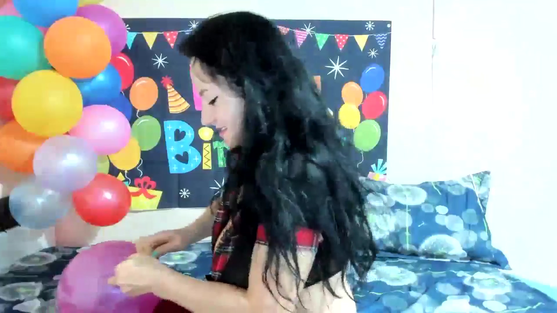 Gallery image thumbnail from elisha4ubbb's myfreecams stream on, 05/09/2024, 04:09 image 20 of 20