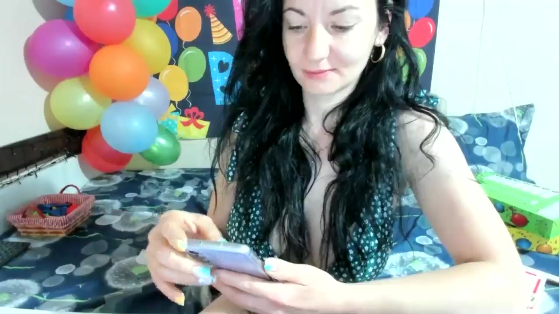 Gallery image thumbnail from elisha4ubbb's myfreecams stream on, 05/10/2024, 04:34 image 12 of 20