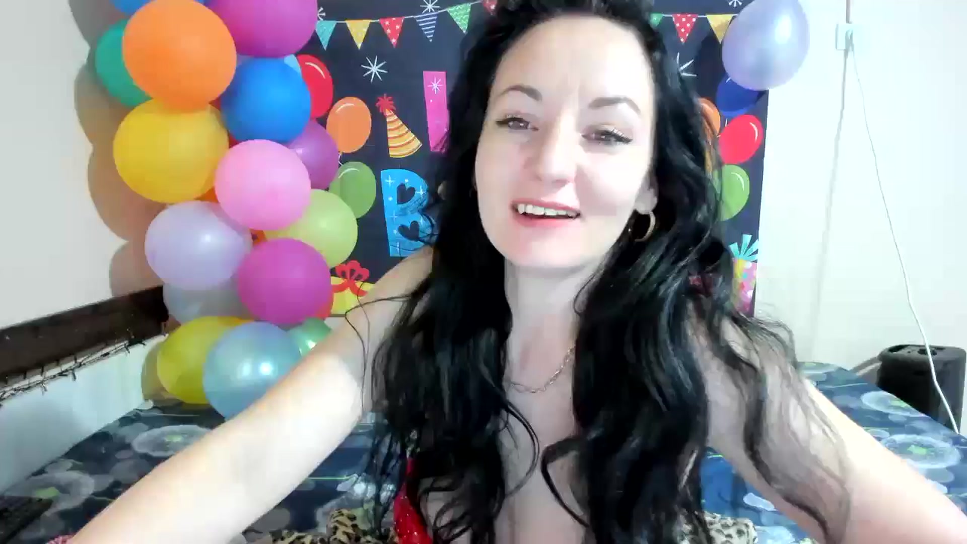 Gallery image thumbnail from elisha4ubbb's myfreecams stream on, 05/11/2024, 04:18 image 17 of 20