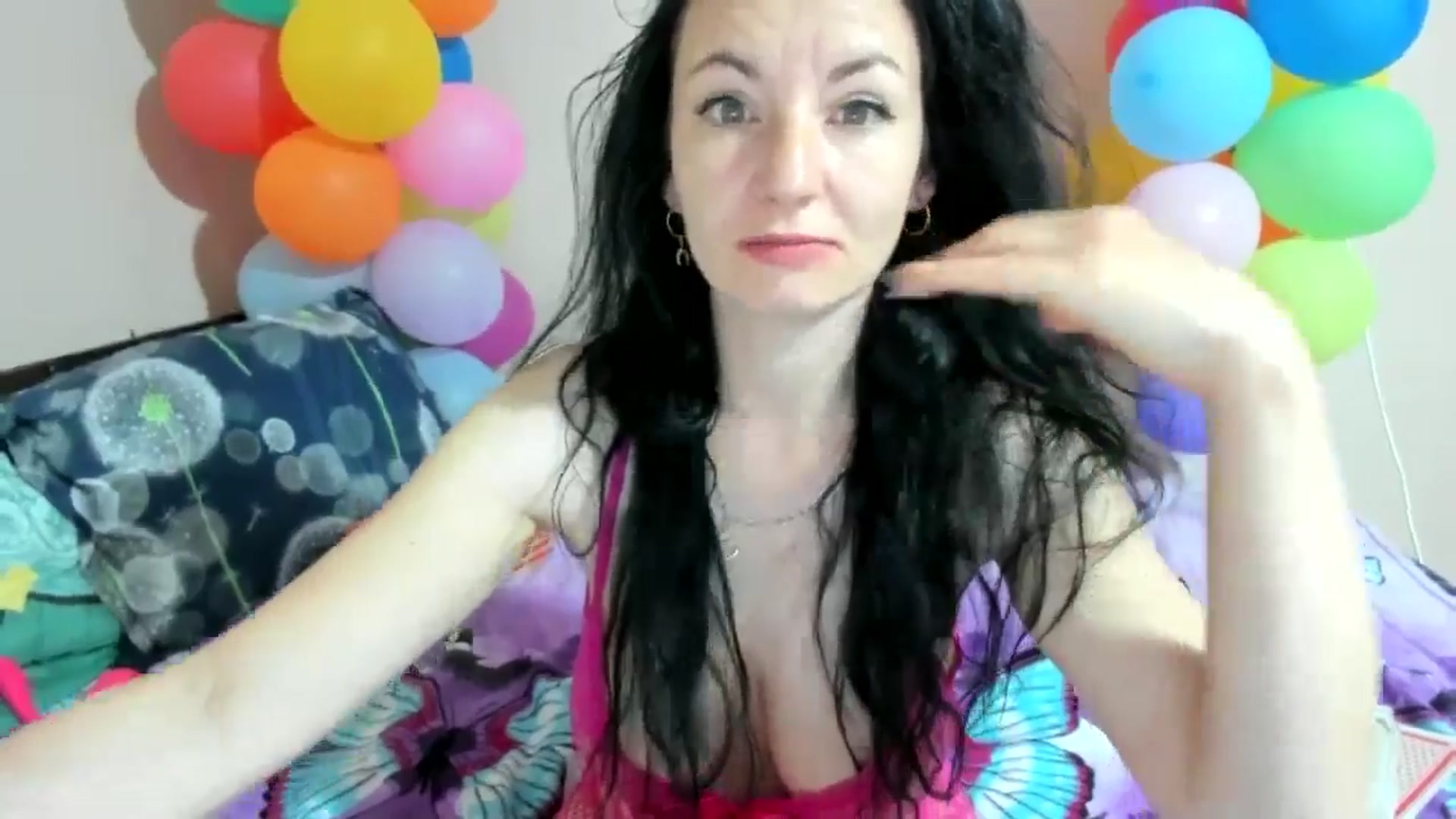Gallery image thumbnail from elisha4ubbb's myfreecams stream on, 05/19/2024, 04:12 image 7 of 20