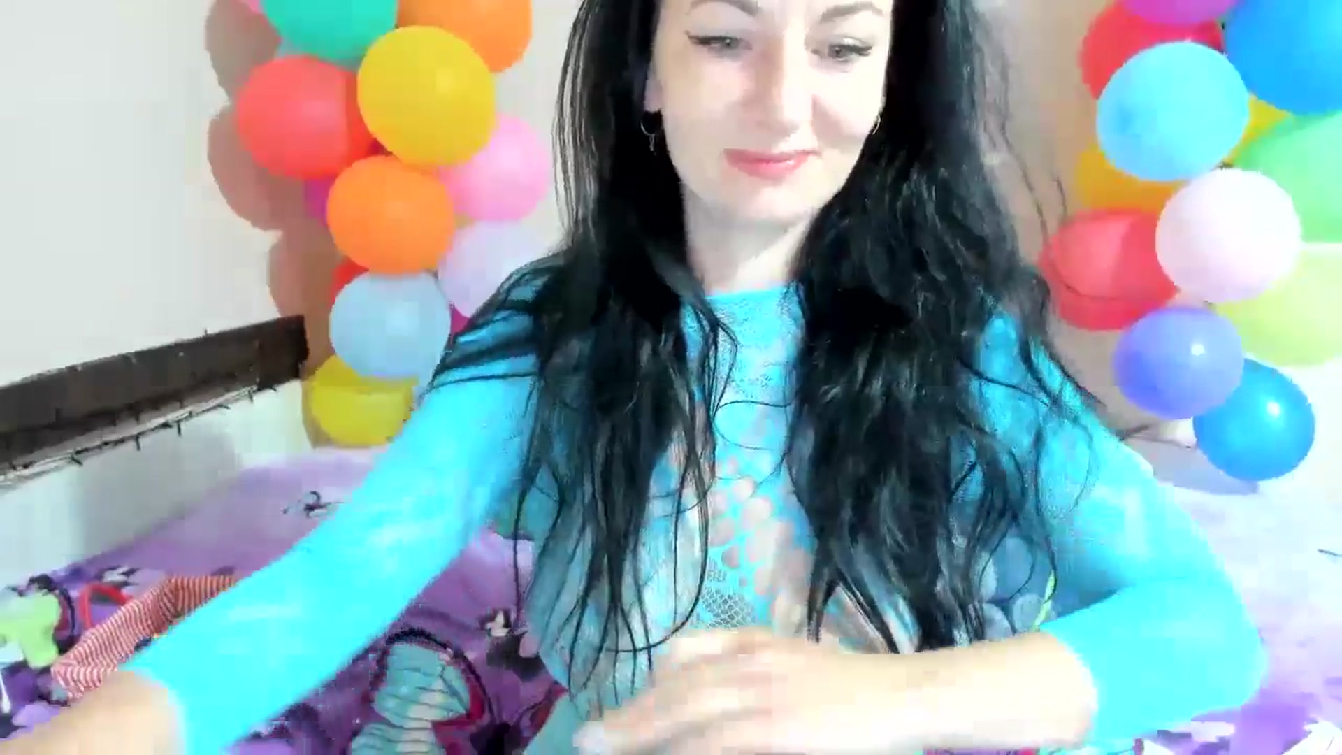 Gallery image thumbnail from elisha4ubbb's myfreecams stream on, 05/20/2024, 04:12 image 2 of 20