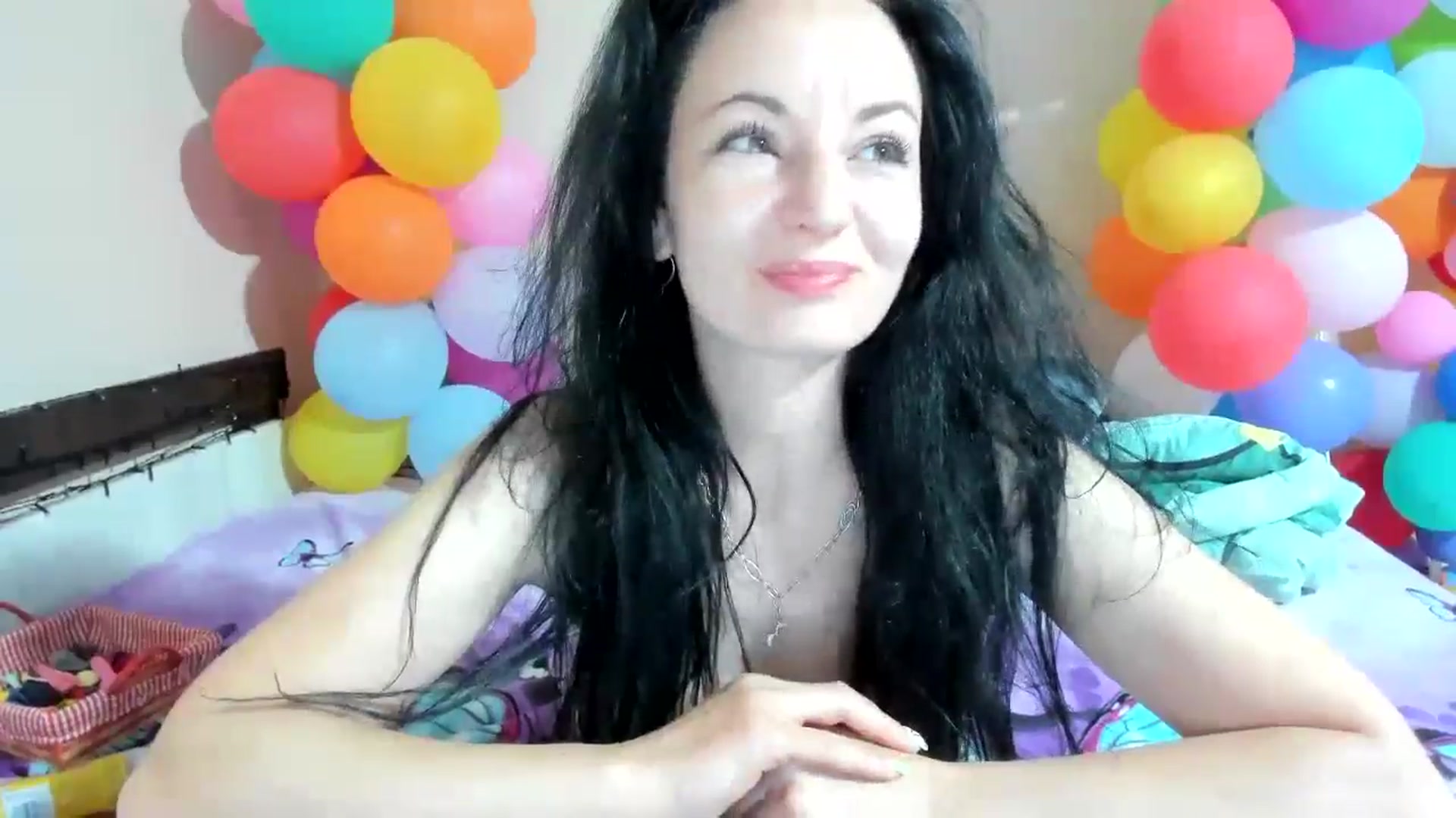 Gallery image thumbnail from elisha4ubbb's myfreecams stream on, 05/21/2024, 04:17 image 7 of 20