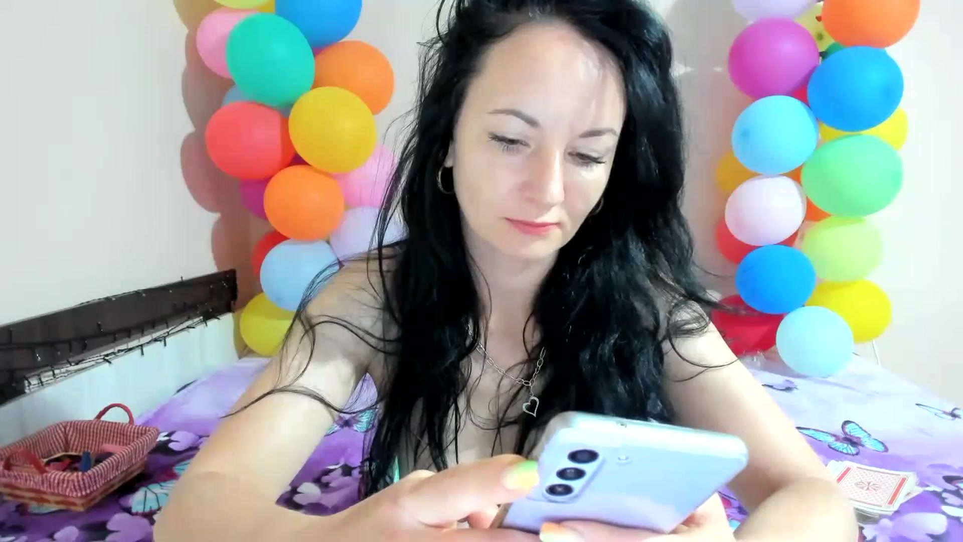 Gallery image thumbnail from elisha4ubbb's myfreecams stream on, 05/22/2024, 04:08 image 12 of 20